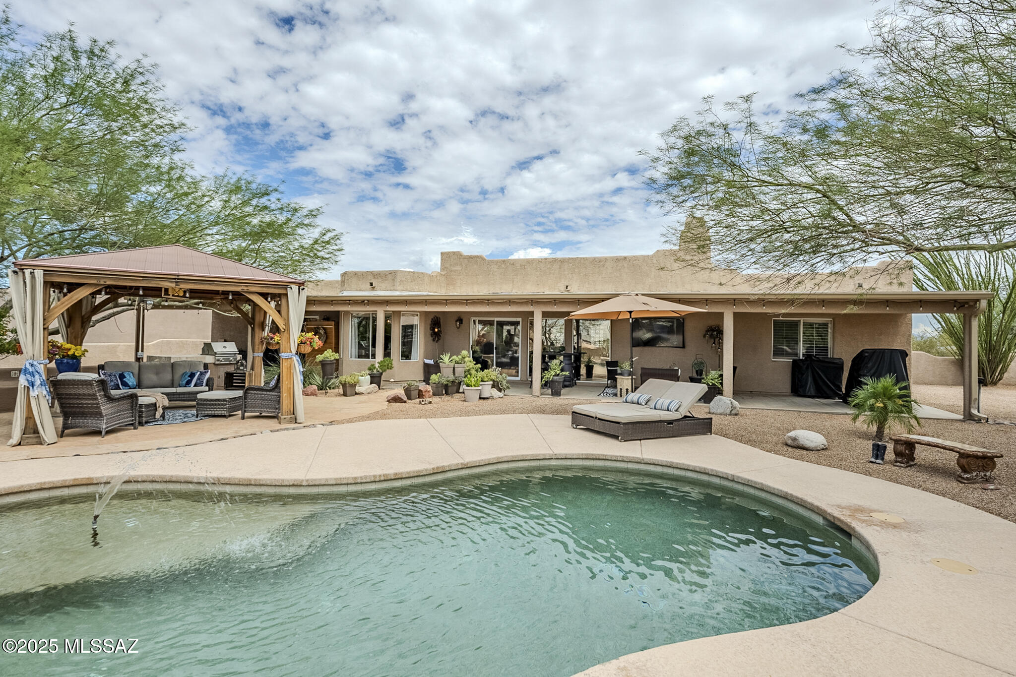 New Tucson Unit NO. 27 - Residential
