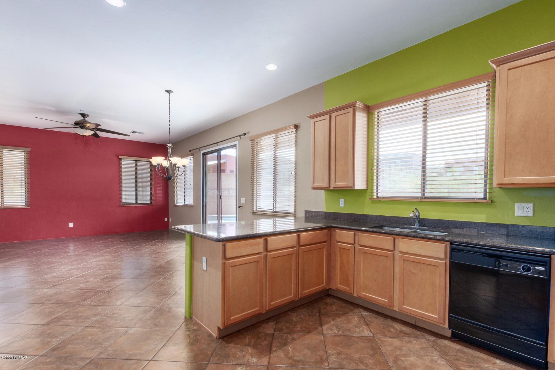 Oasis Santa Rita (1-298) - Residential