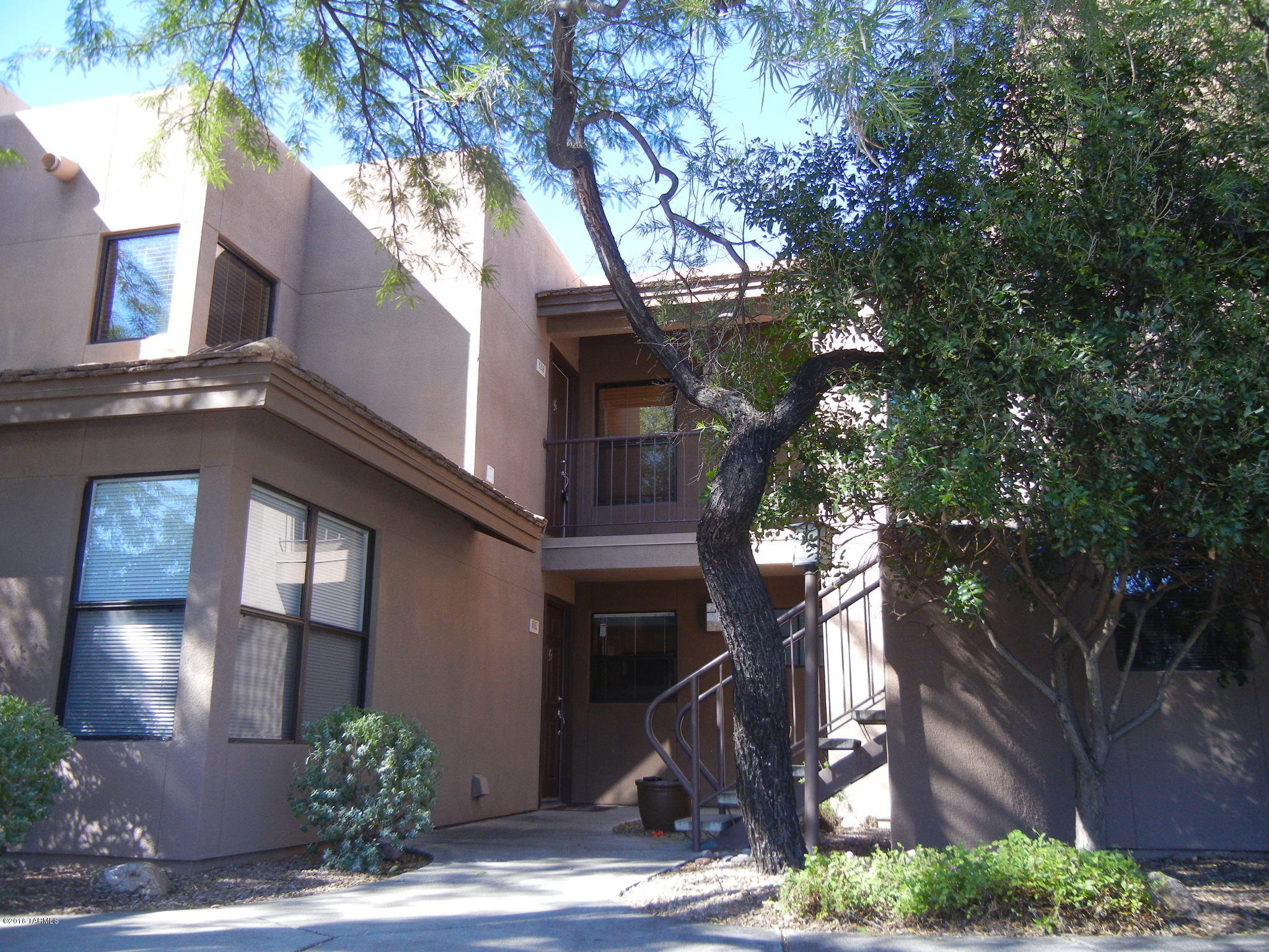 Greens at Ventana Canyon - Residential