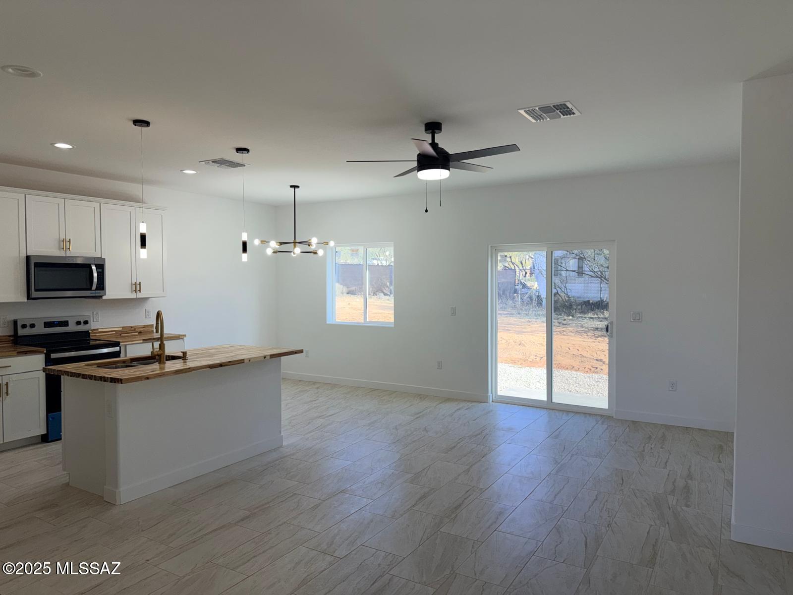 Rio Rico Villas 12 - Residential