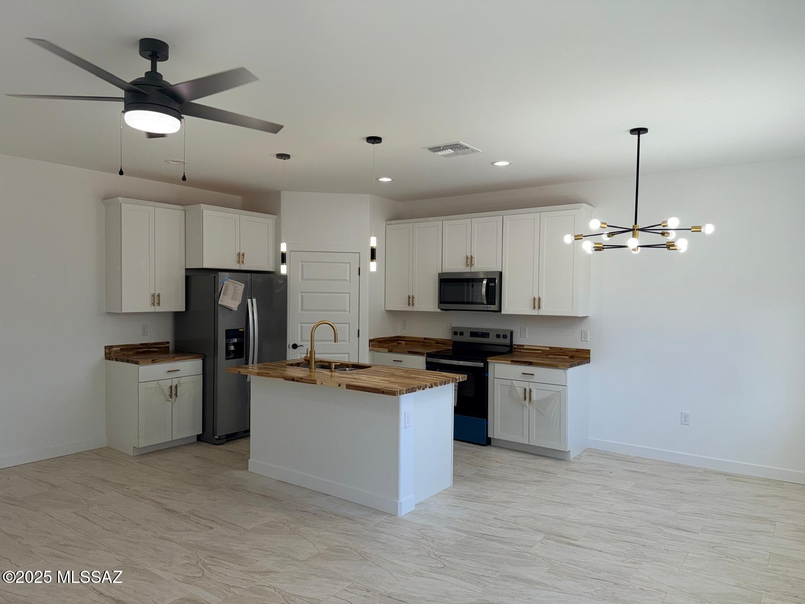 Rio Rico Villas 12 - Residential