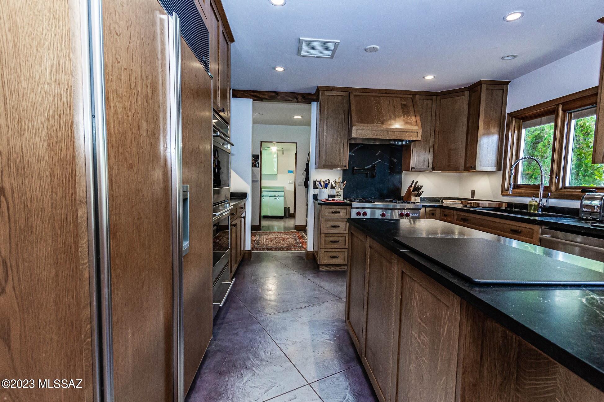 Country Club Estates NO. 1 - Residential