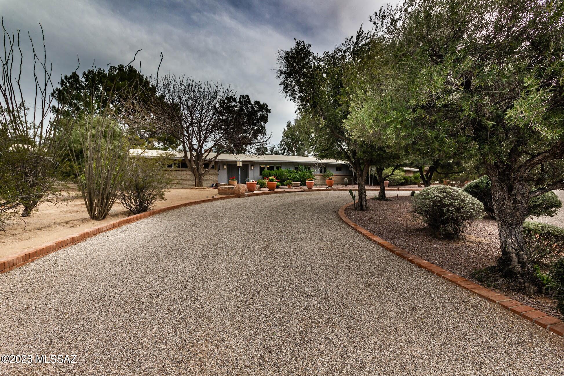 Country Club Estates NO. 1 - Residential