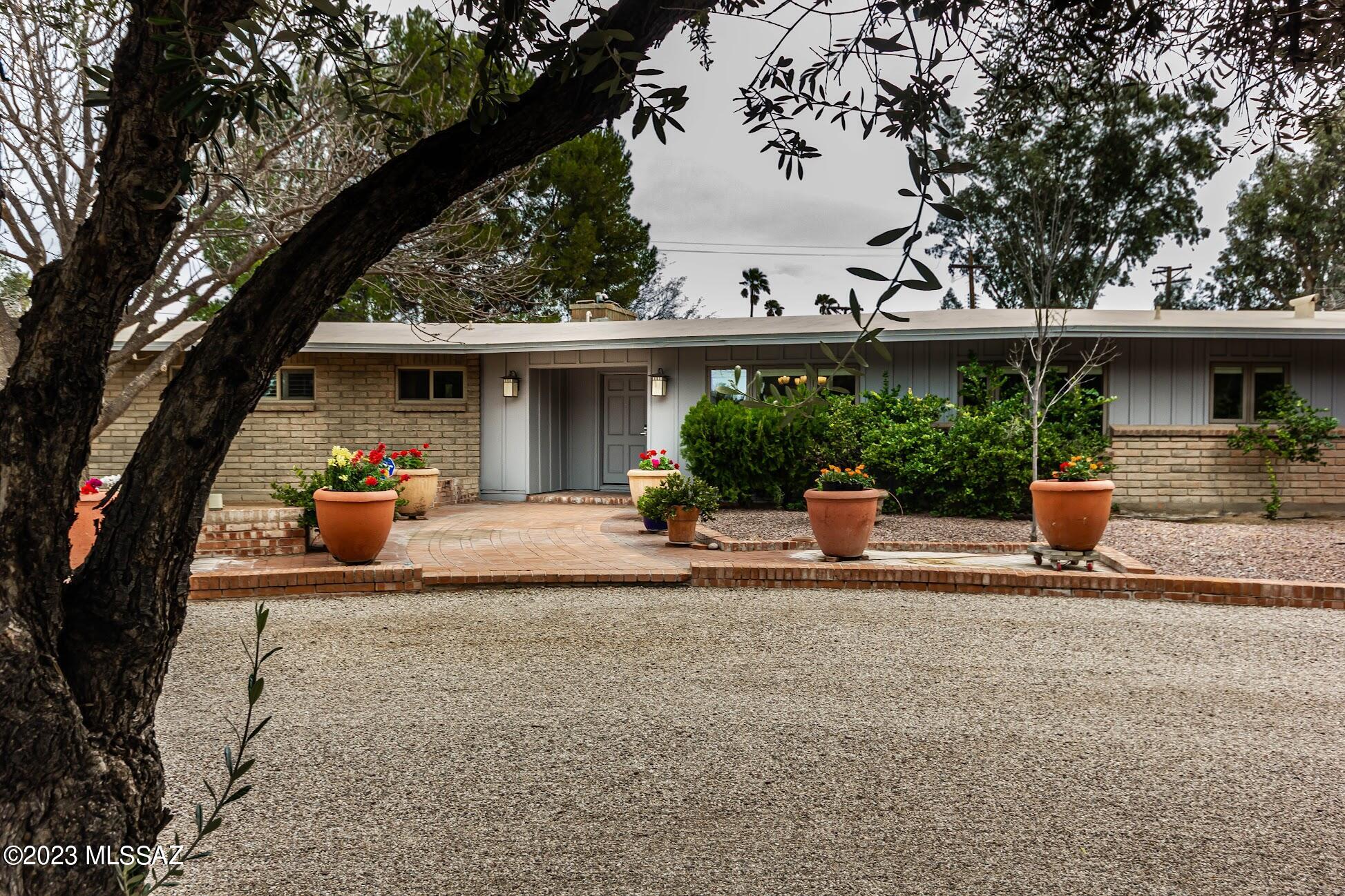 Country Club Estates NO. 1 - Residential