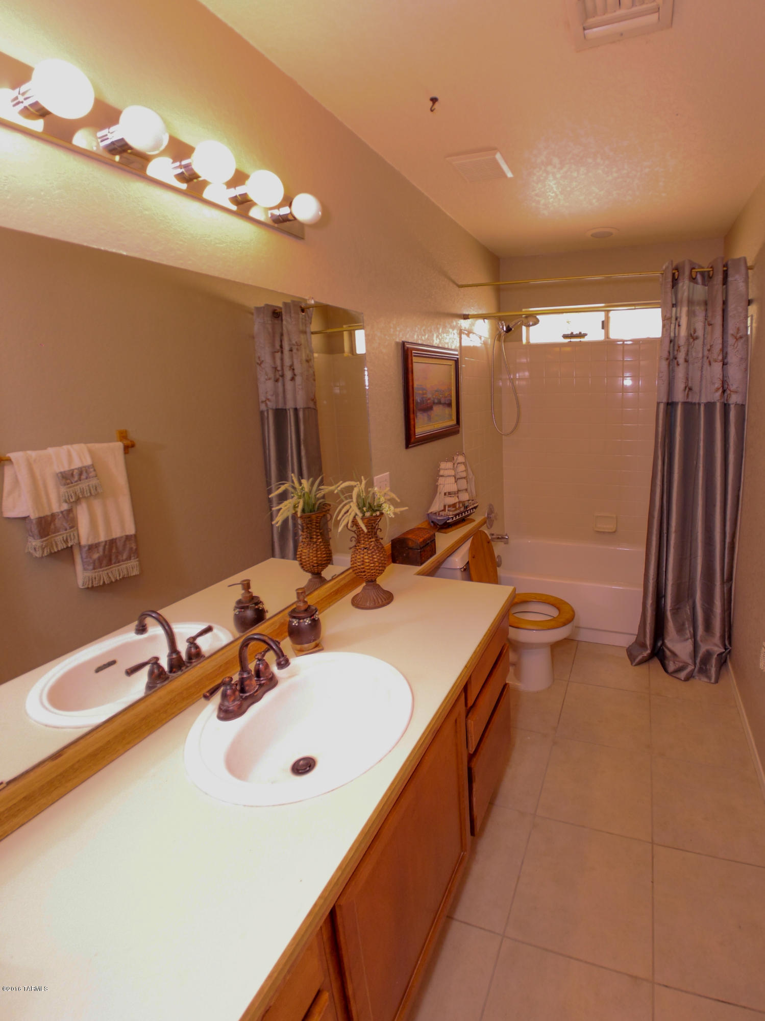 Country Highlands (1-180) - Residential