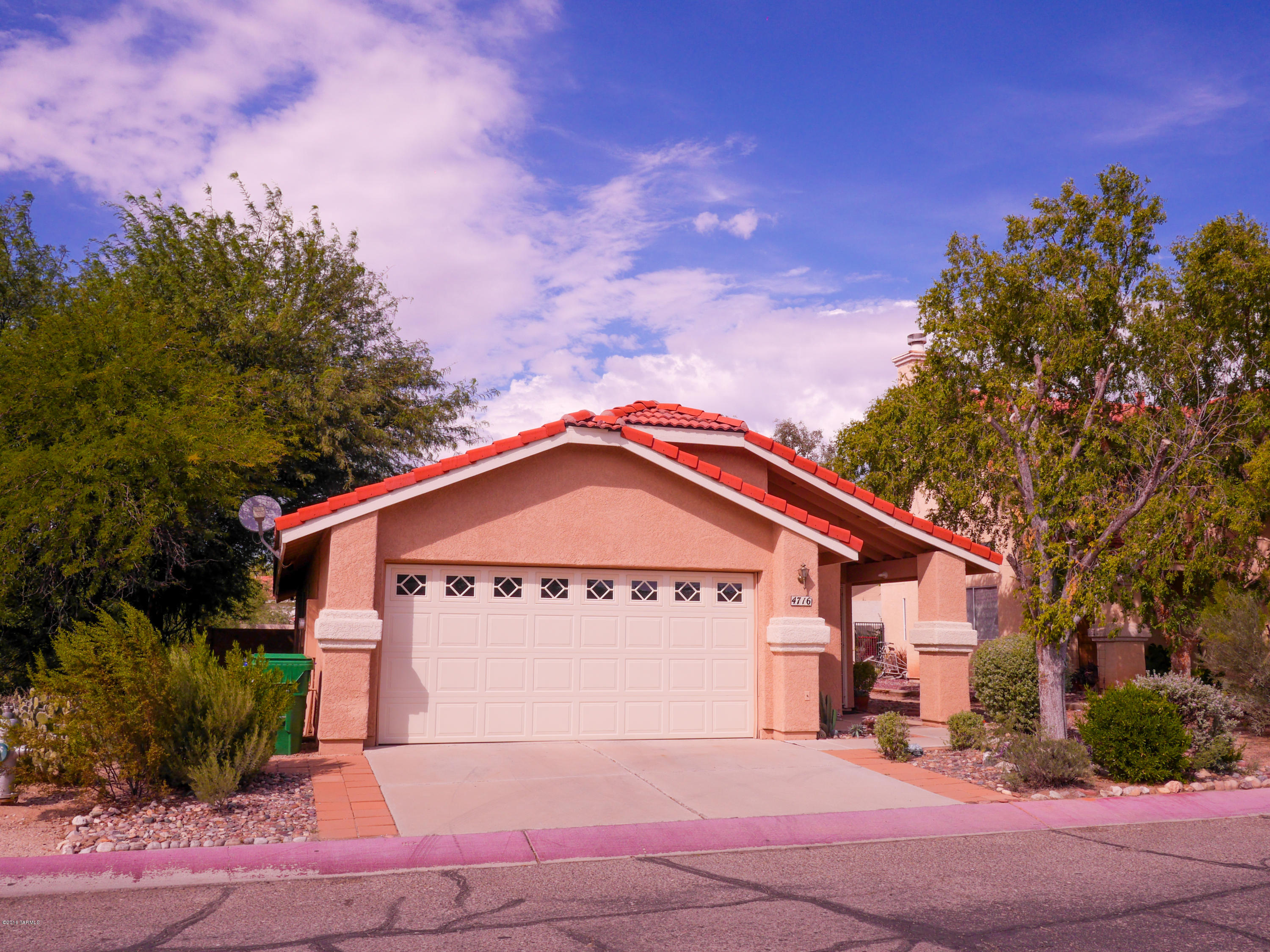Country Highlands (1-180) - Residential