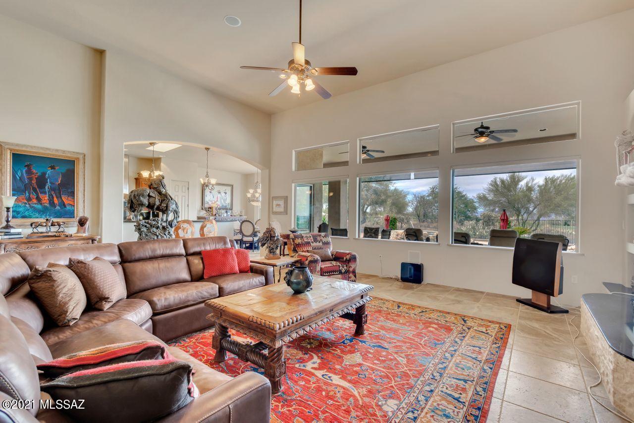 Dos Lagos at Dove Mountain (1-91) - Residential