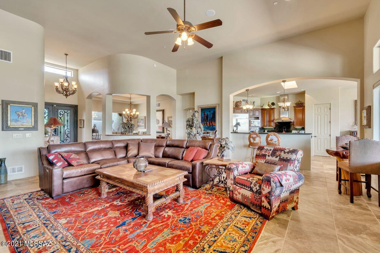 Dos Lagos at Dove Mountain (1-91) - Residential