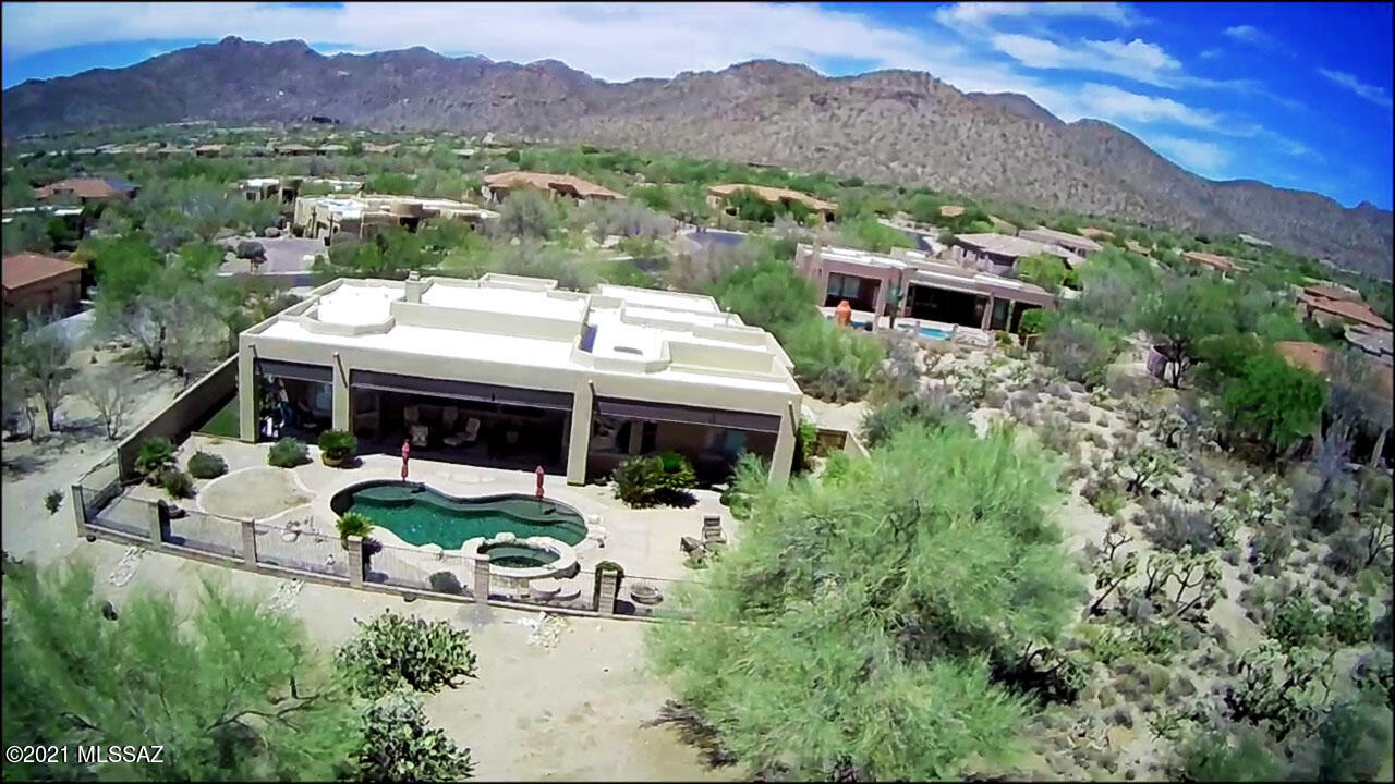 Dos Lagos at Dove Mountain (1-91) - Residential