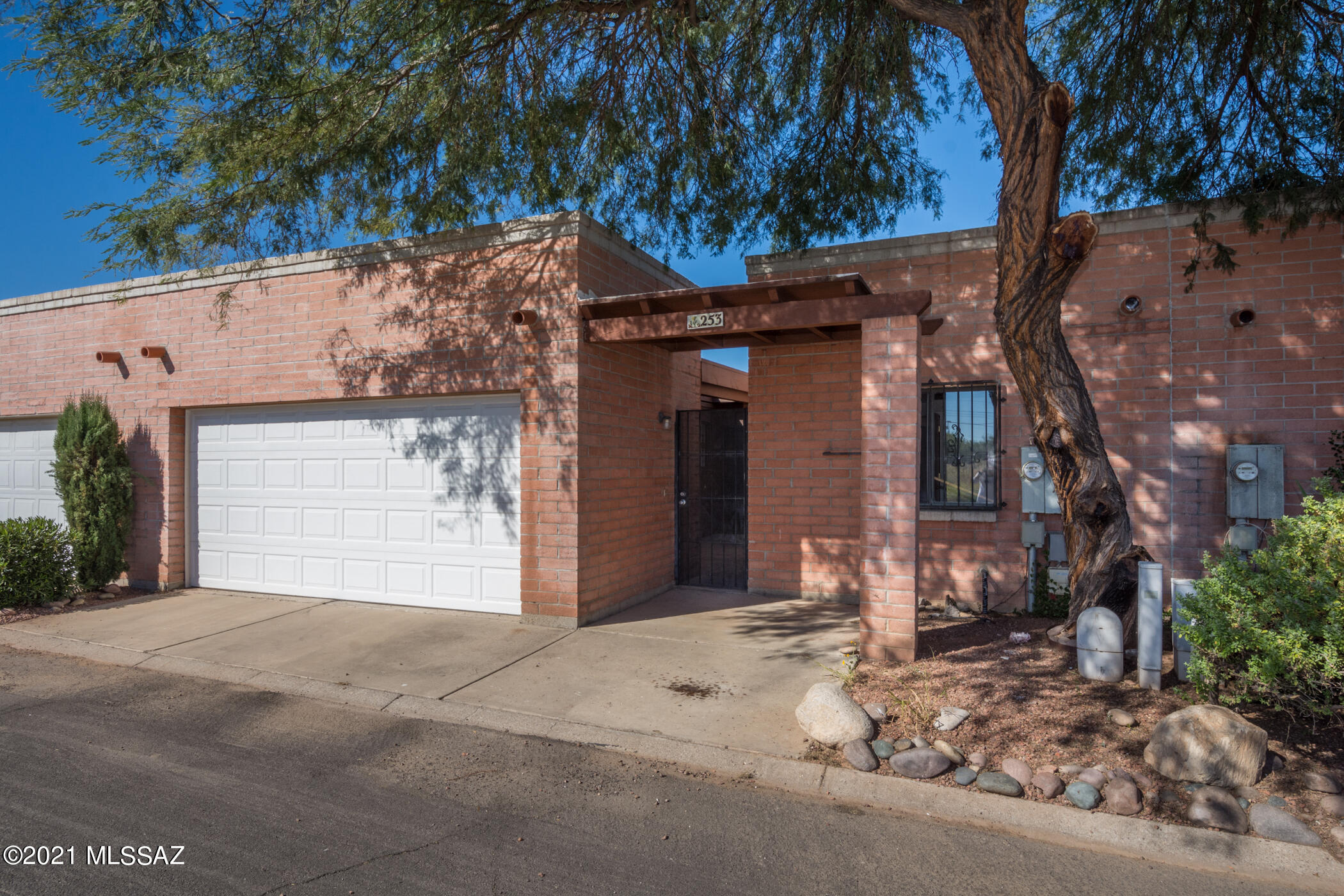 Ponderosa Estates Townhouses No 1 - Residential