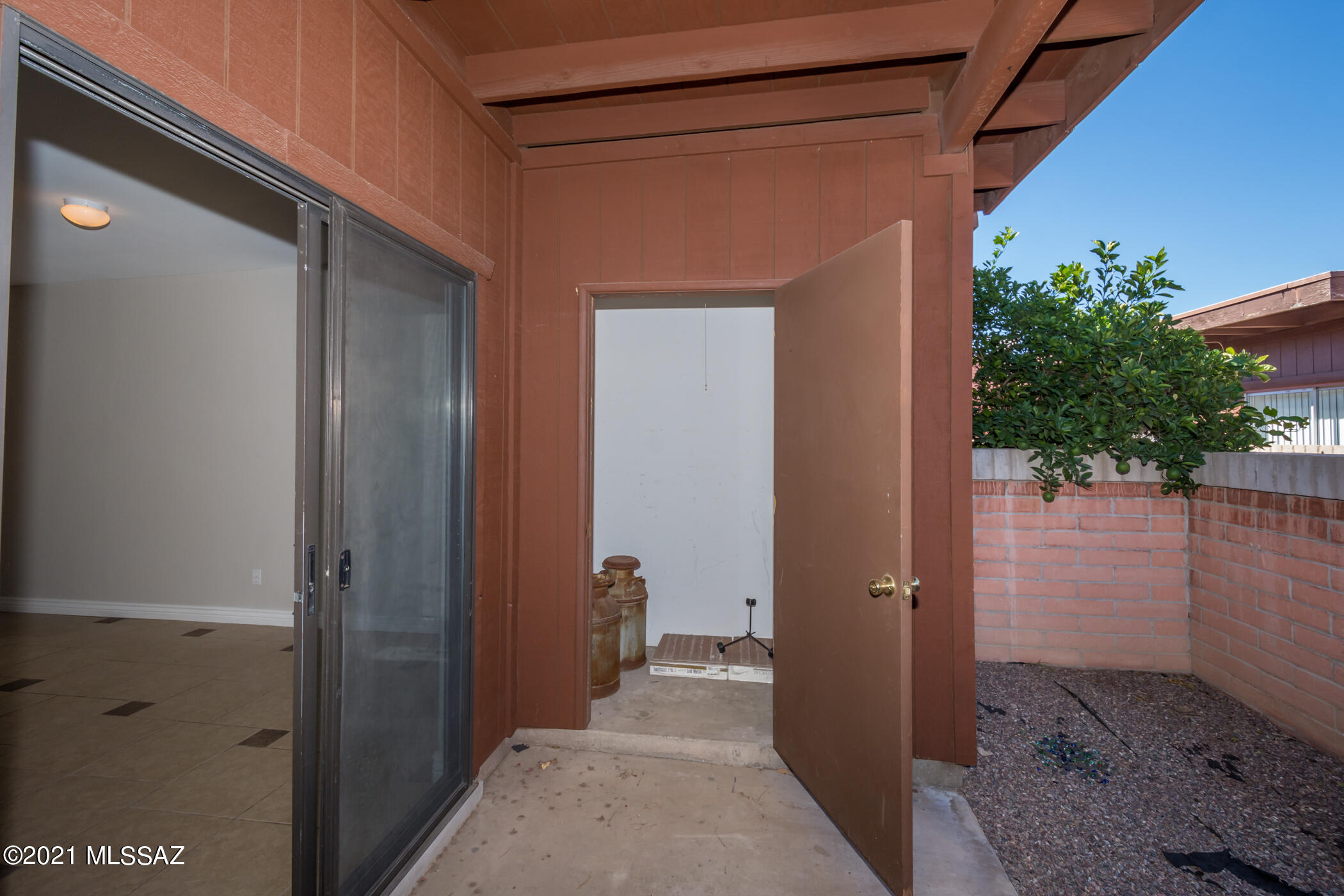 Ponderosa Estates Townhouses No 1 - Residential