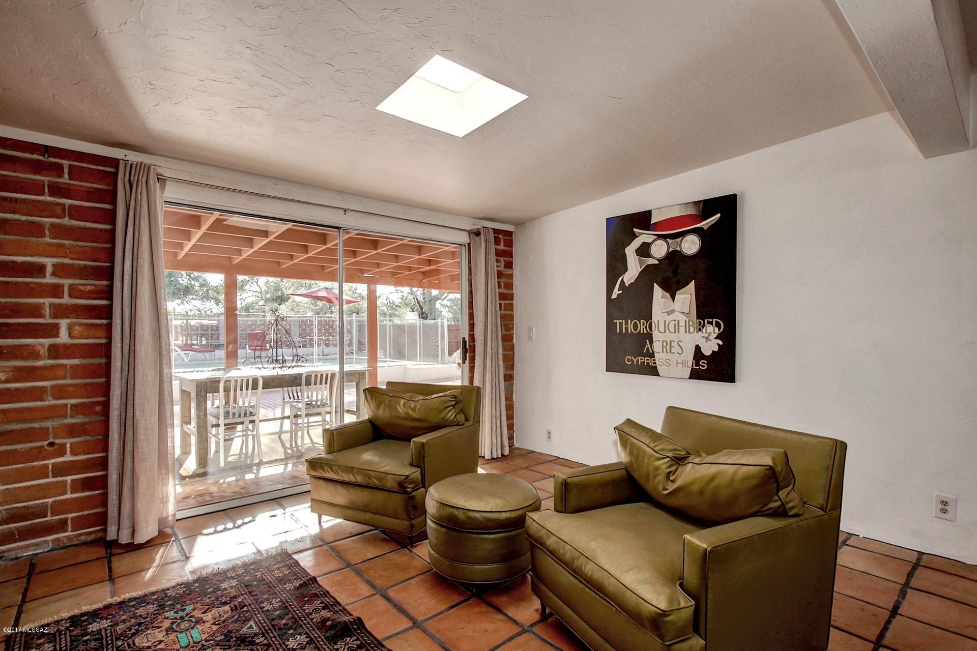 Broadmoor - Residential