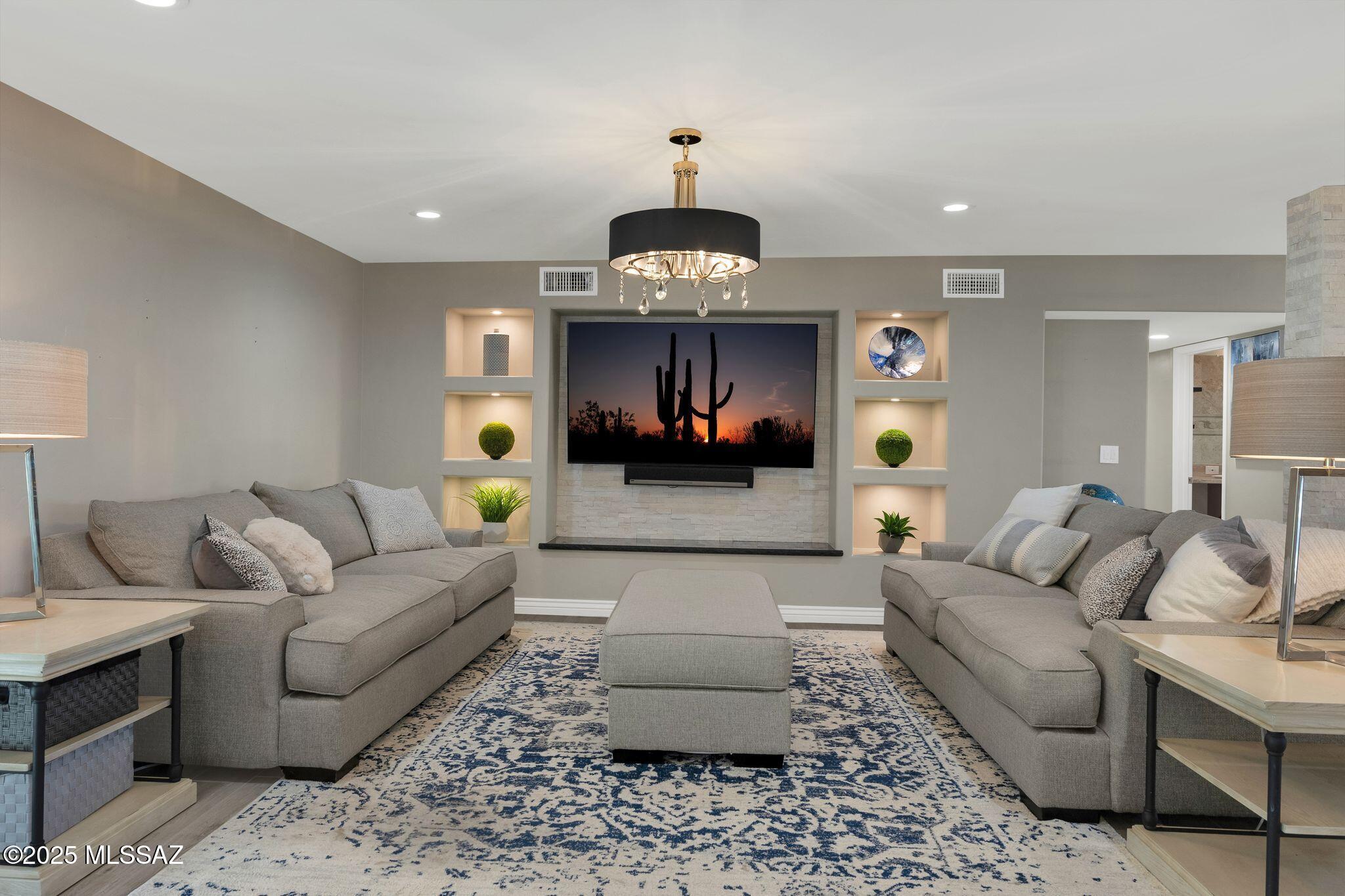 Oro Valley Estates - Residential
