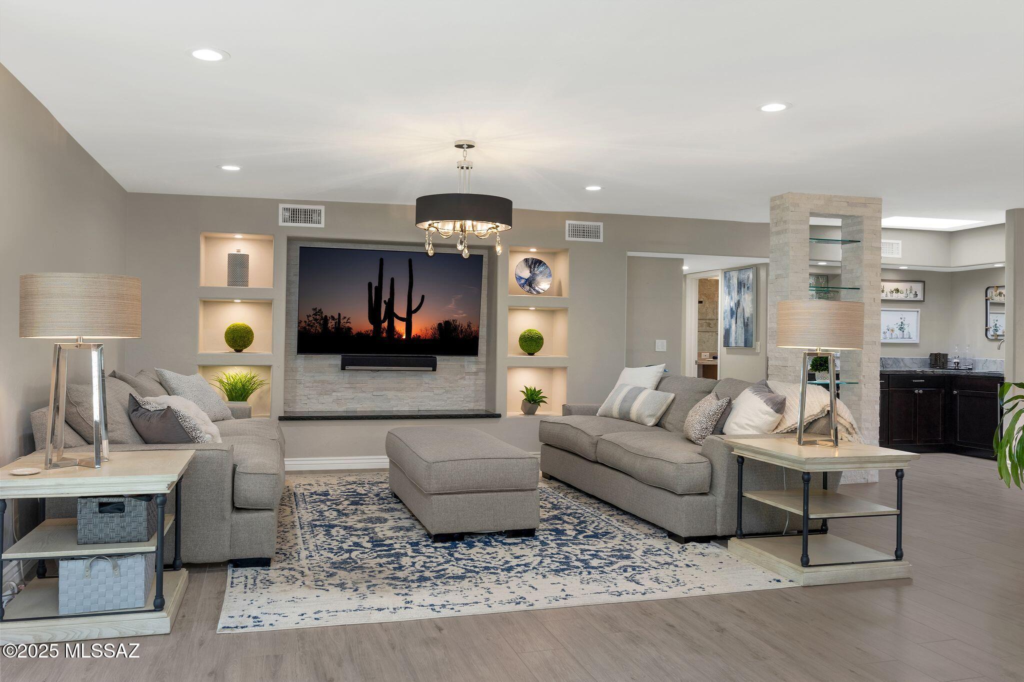 Oro Valley Estates - Residential