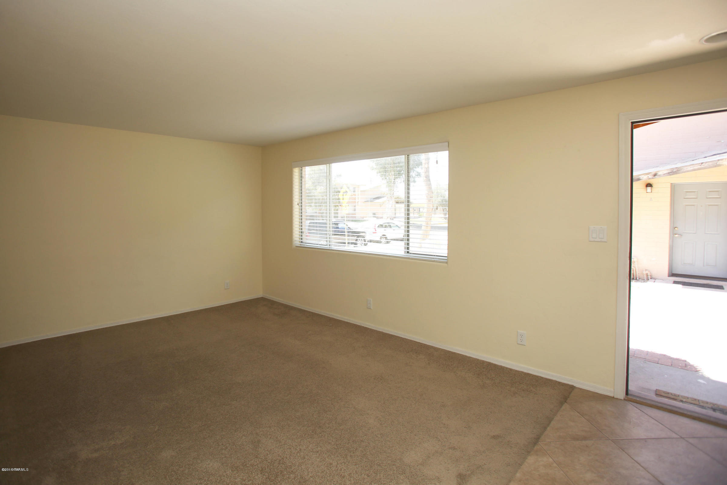 Villa Venice Condos - Residential Lease