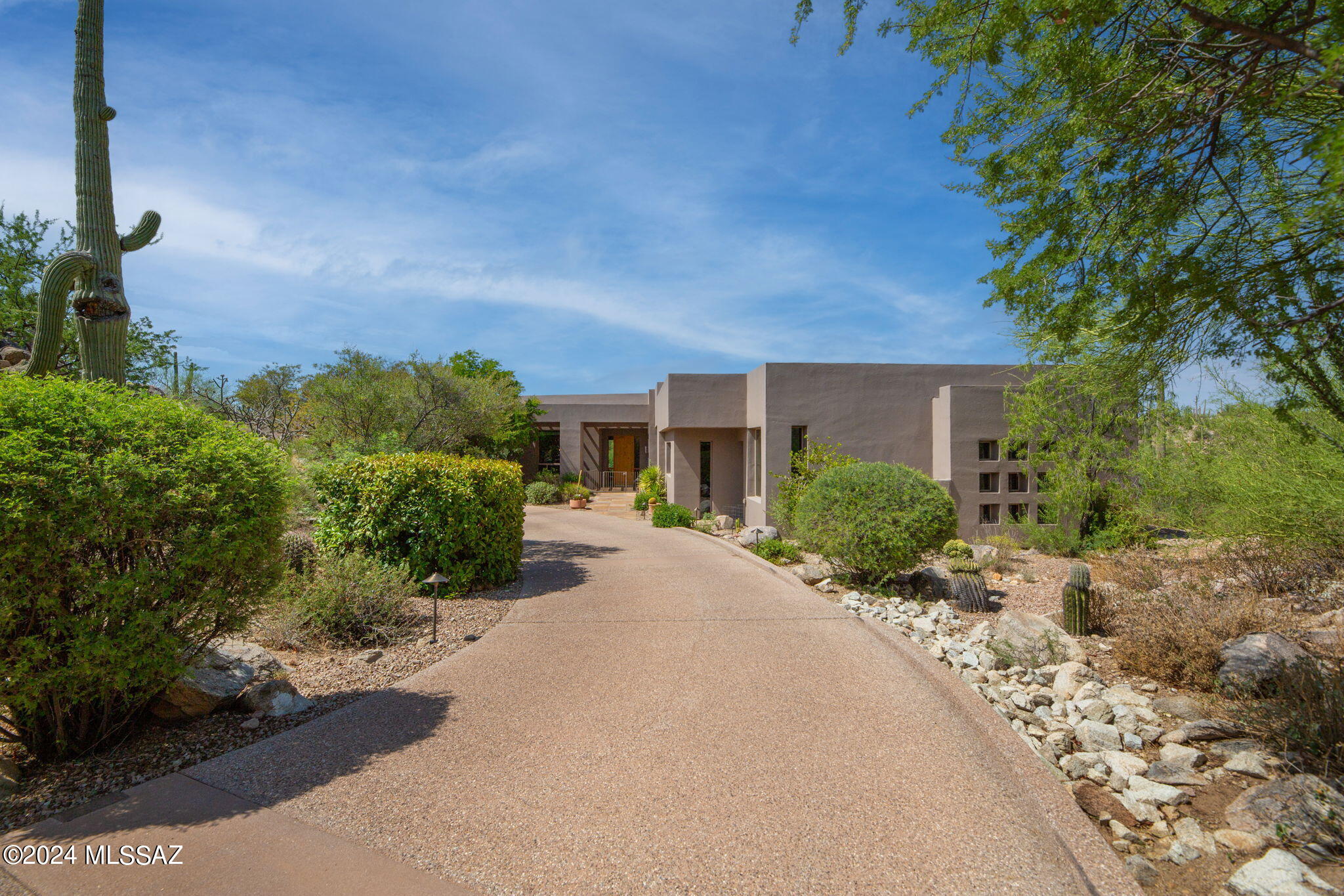 Honey Bee Ridge(The Estates At) - Residential