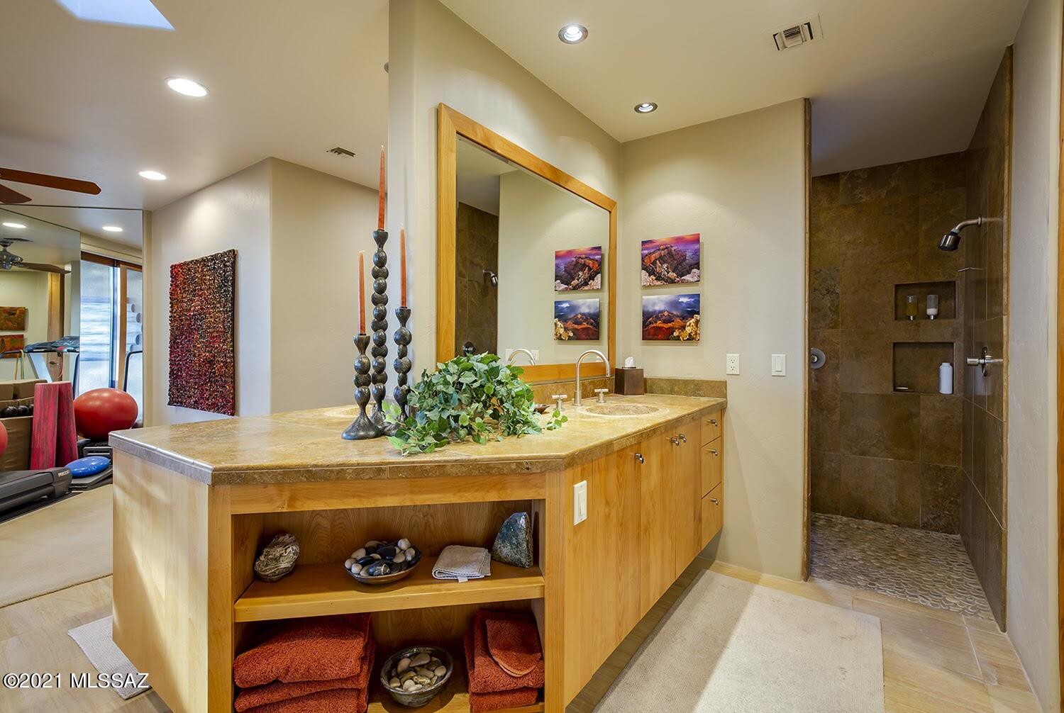 Catalina Foothills Estates NO. 10 (212-232) - Residential