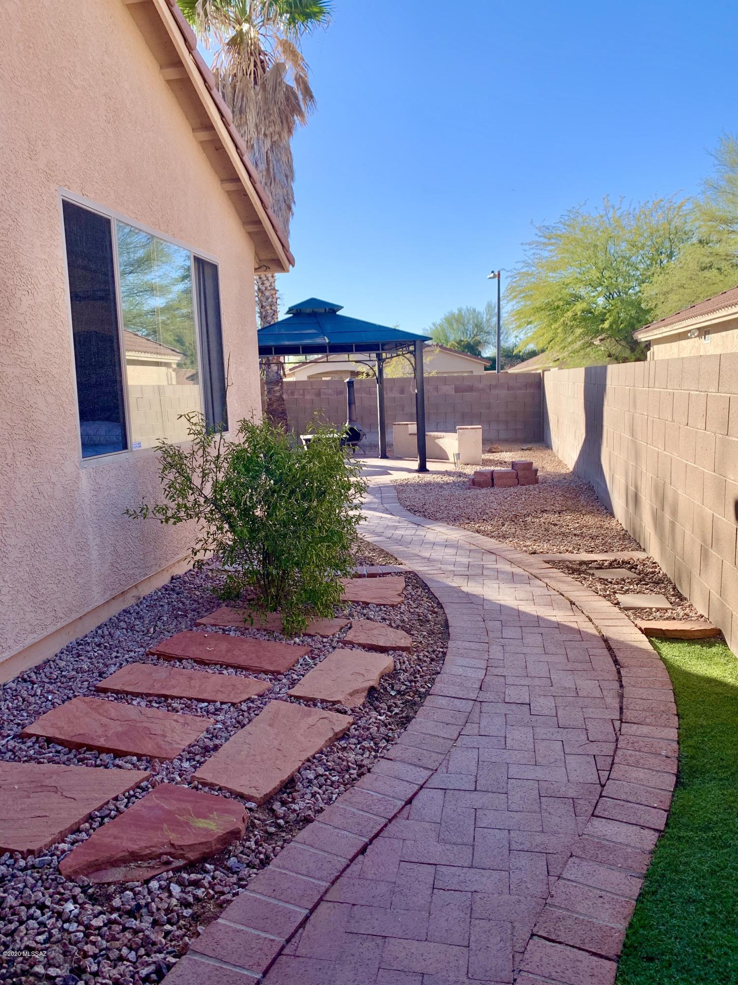 Shadow Creek (1-39) - Residential