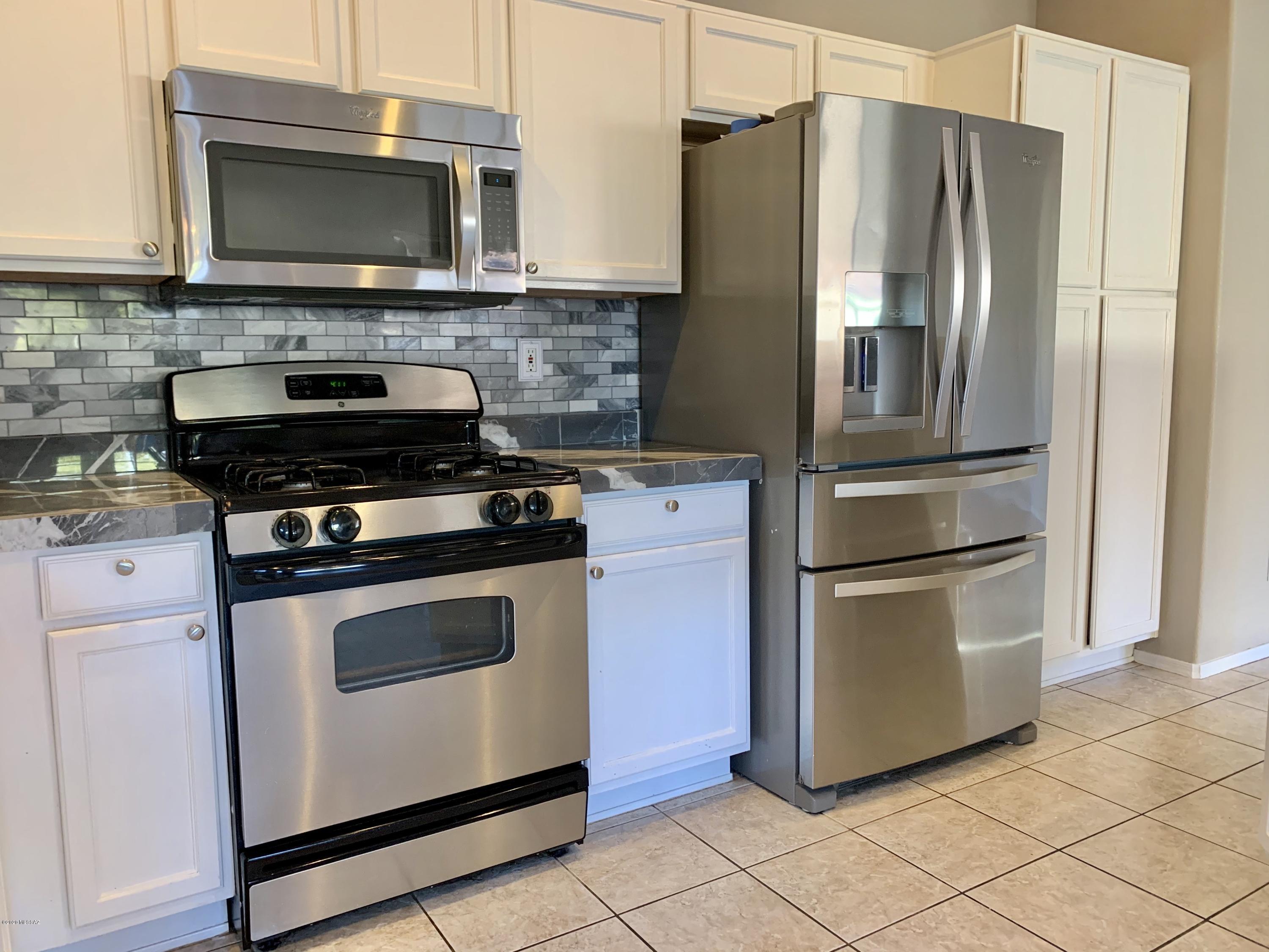 Shadow Creek (1-39) - Residential