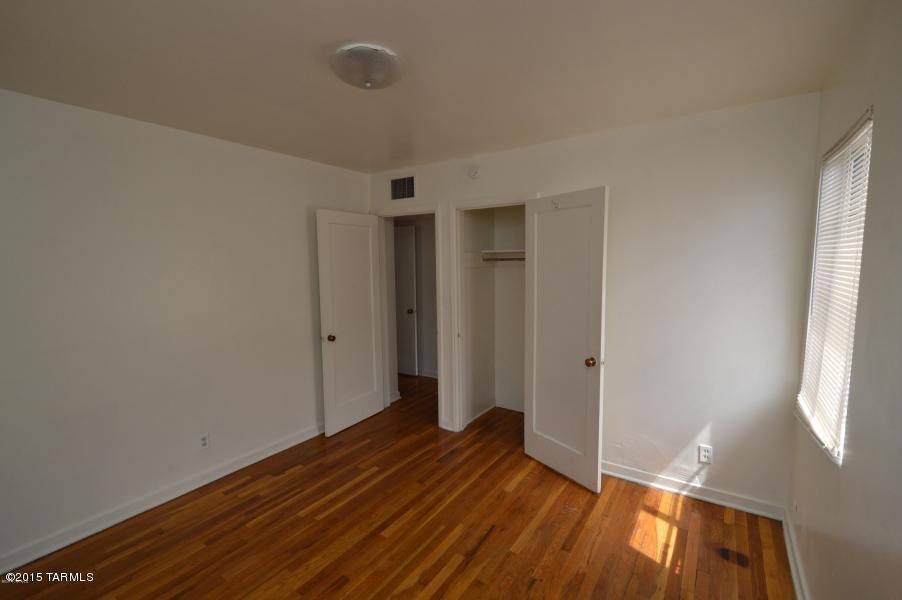 Drakes Addition - Residential Lease