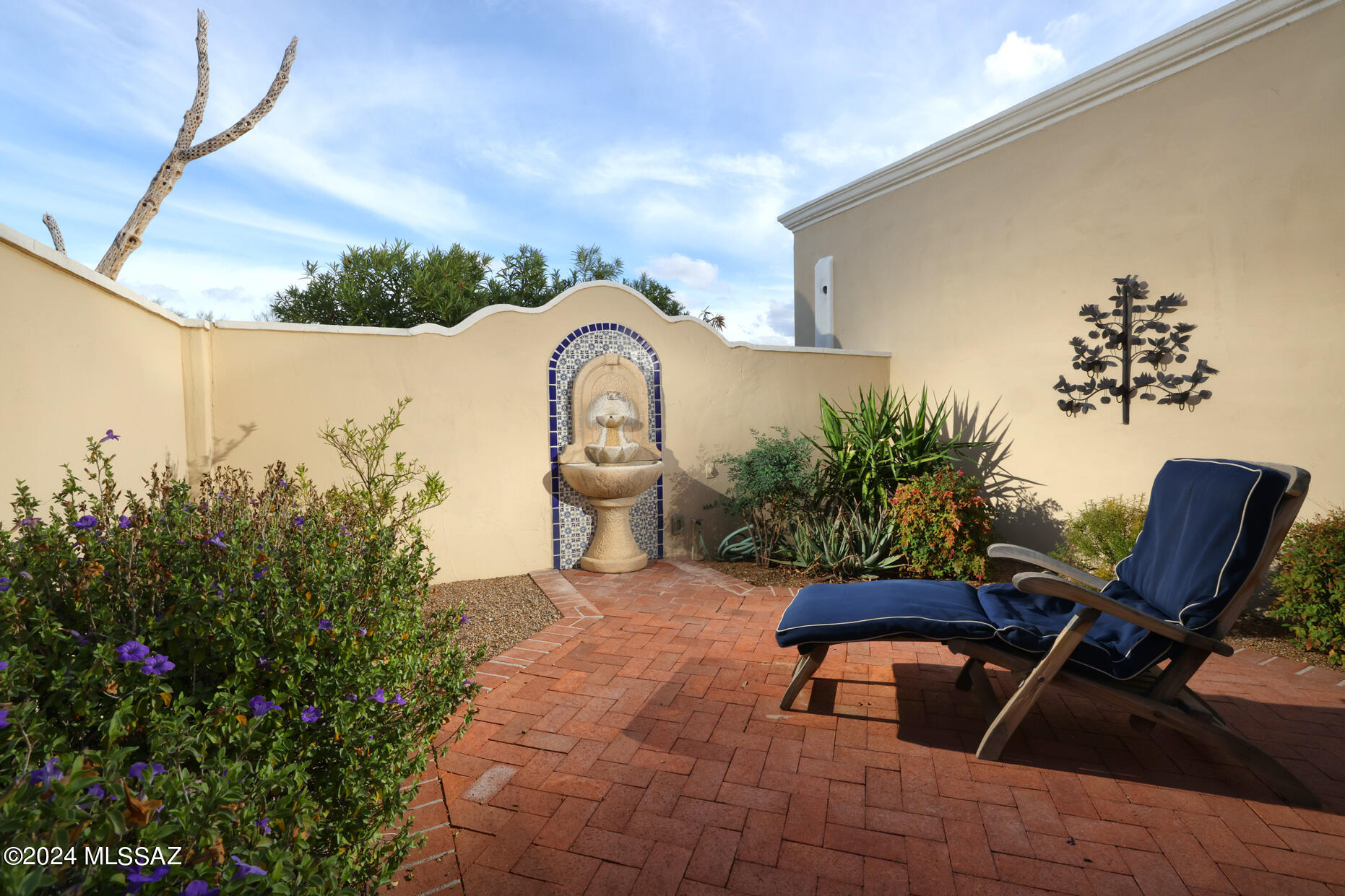 Catalina Foothills Estates NO. 3 - Residential