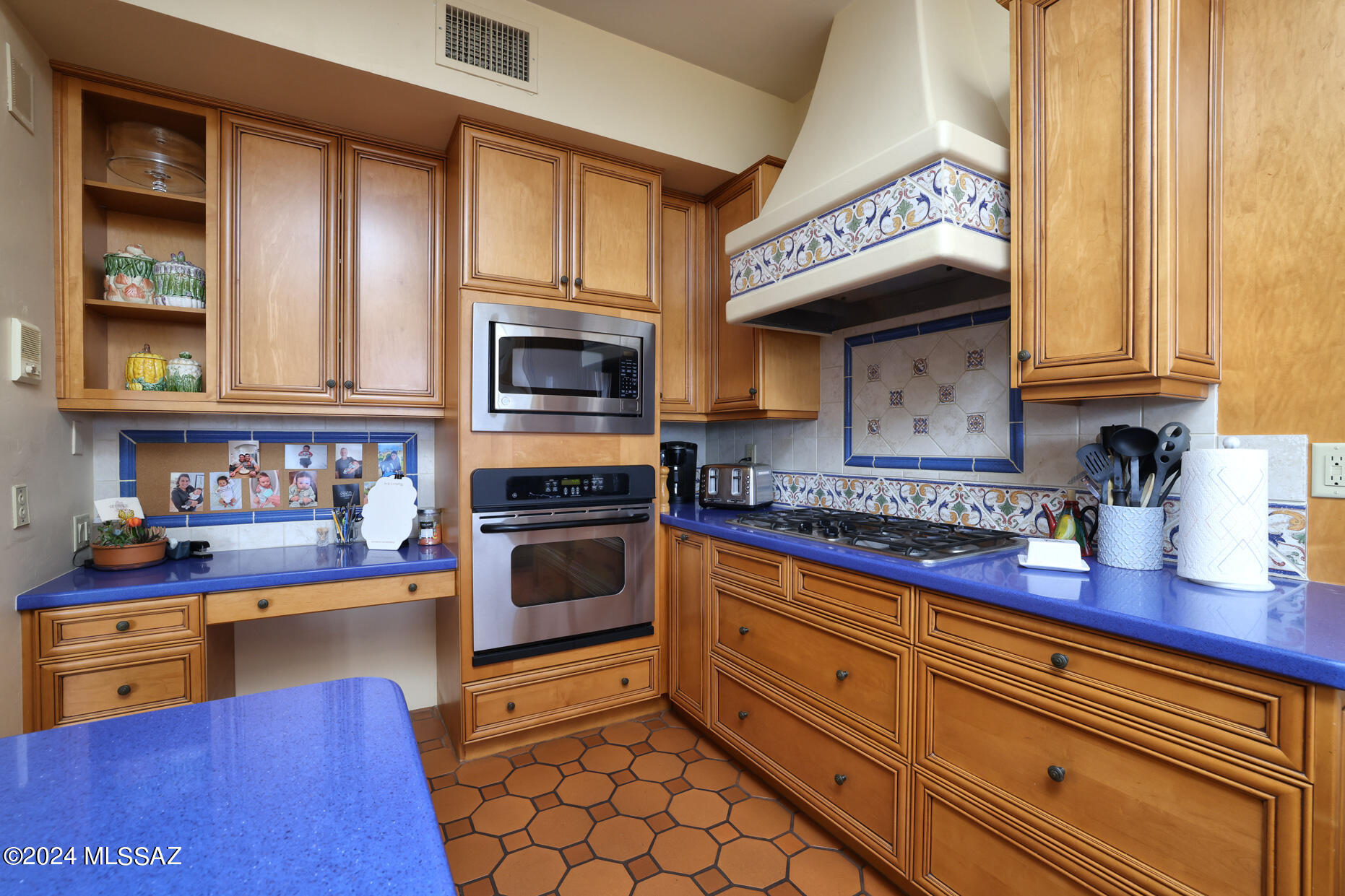 Catalina Foothills Estates NO. 3 - Residential