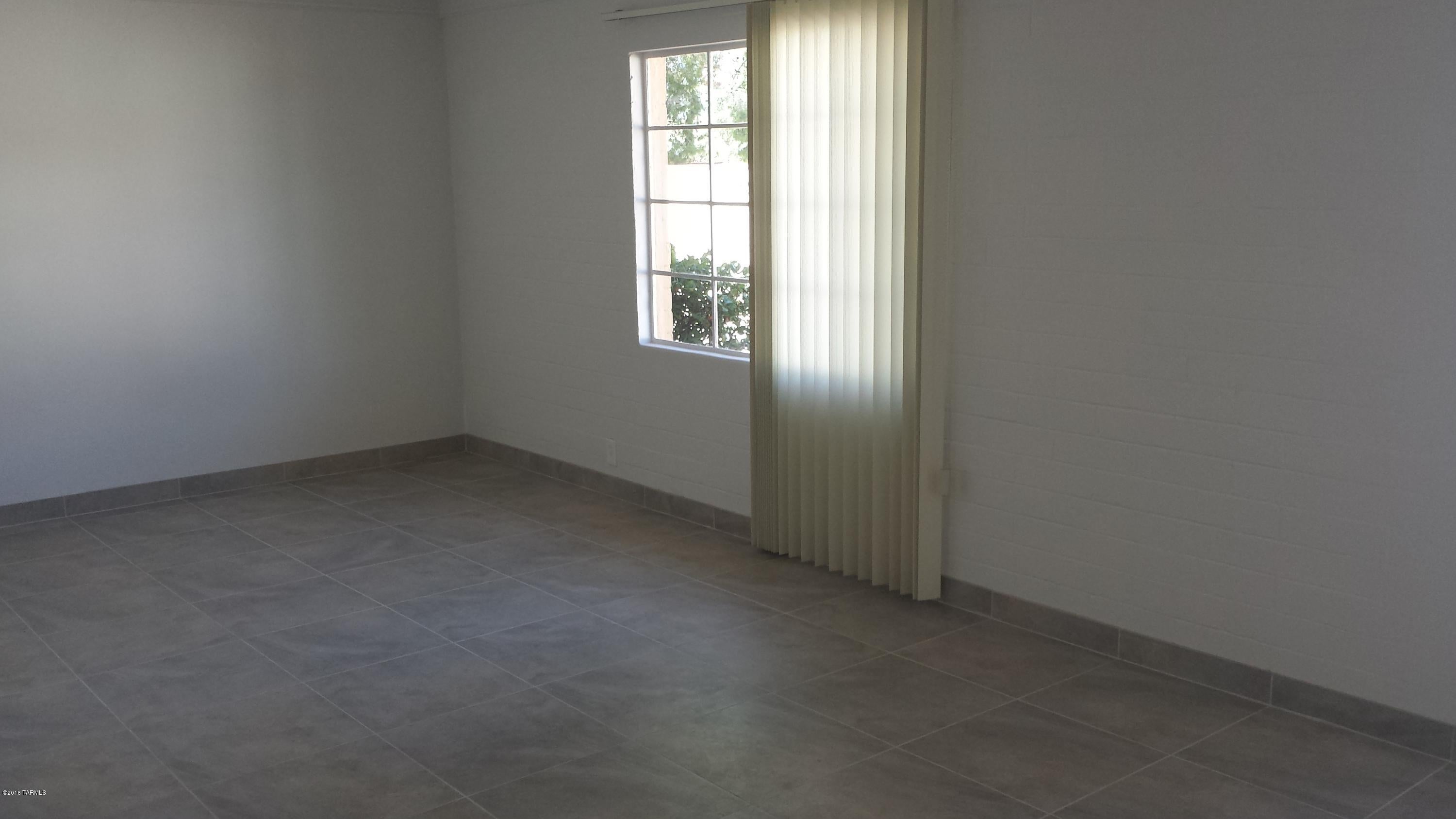 Wilmot Desert Estates - Residential Lease