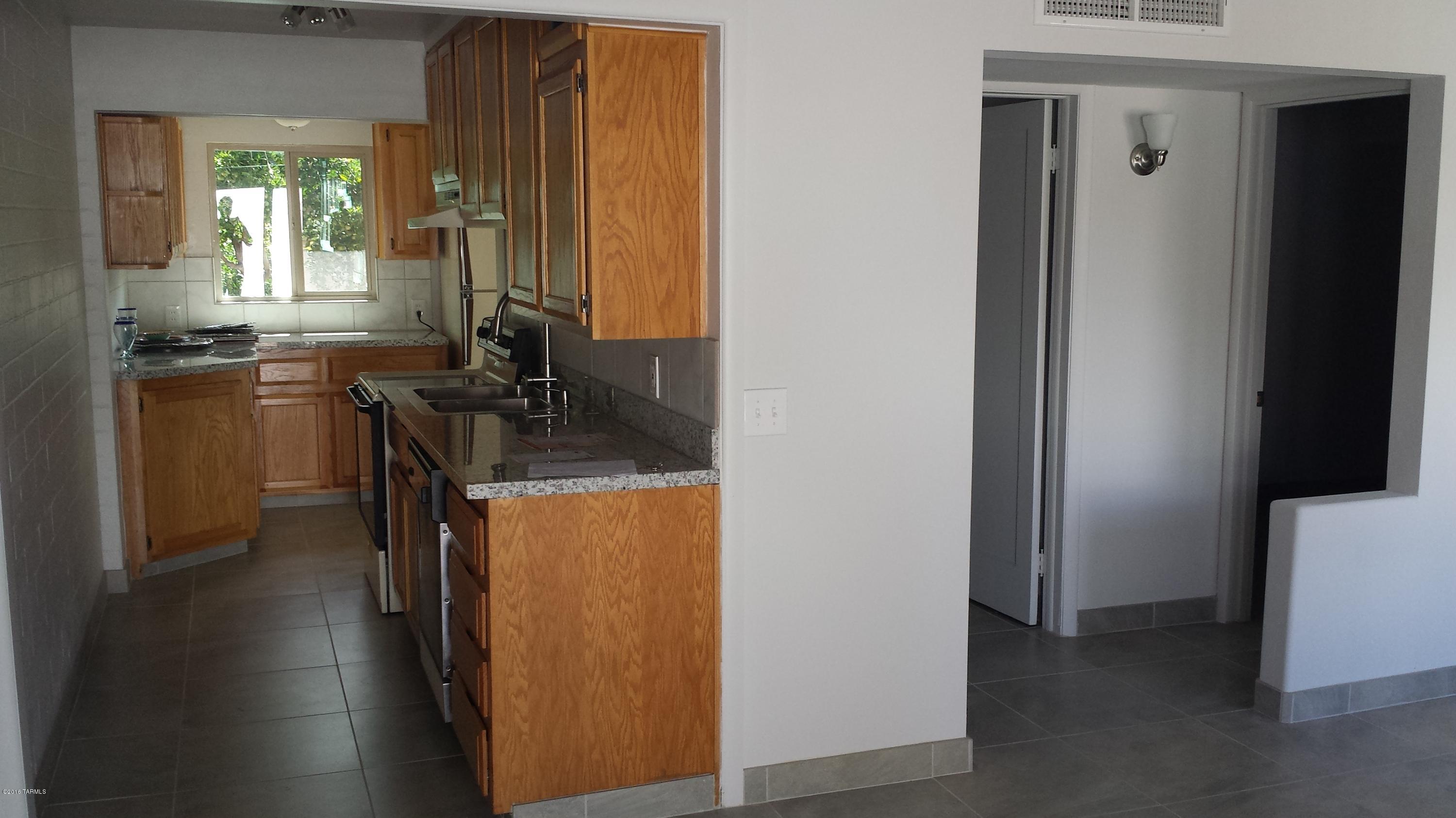 Wilmot Desert Estates - Residential Lease