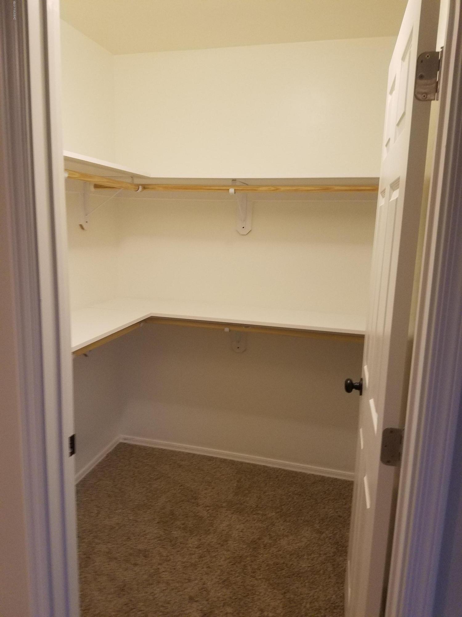 Mission Manor NO. 8 - Residential