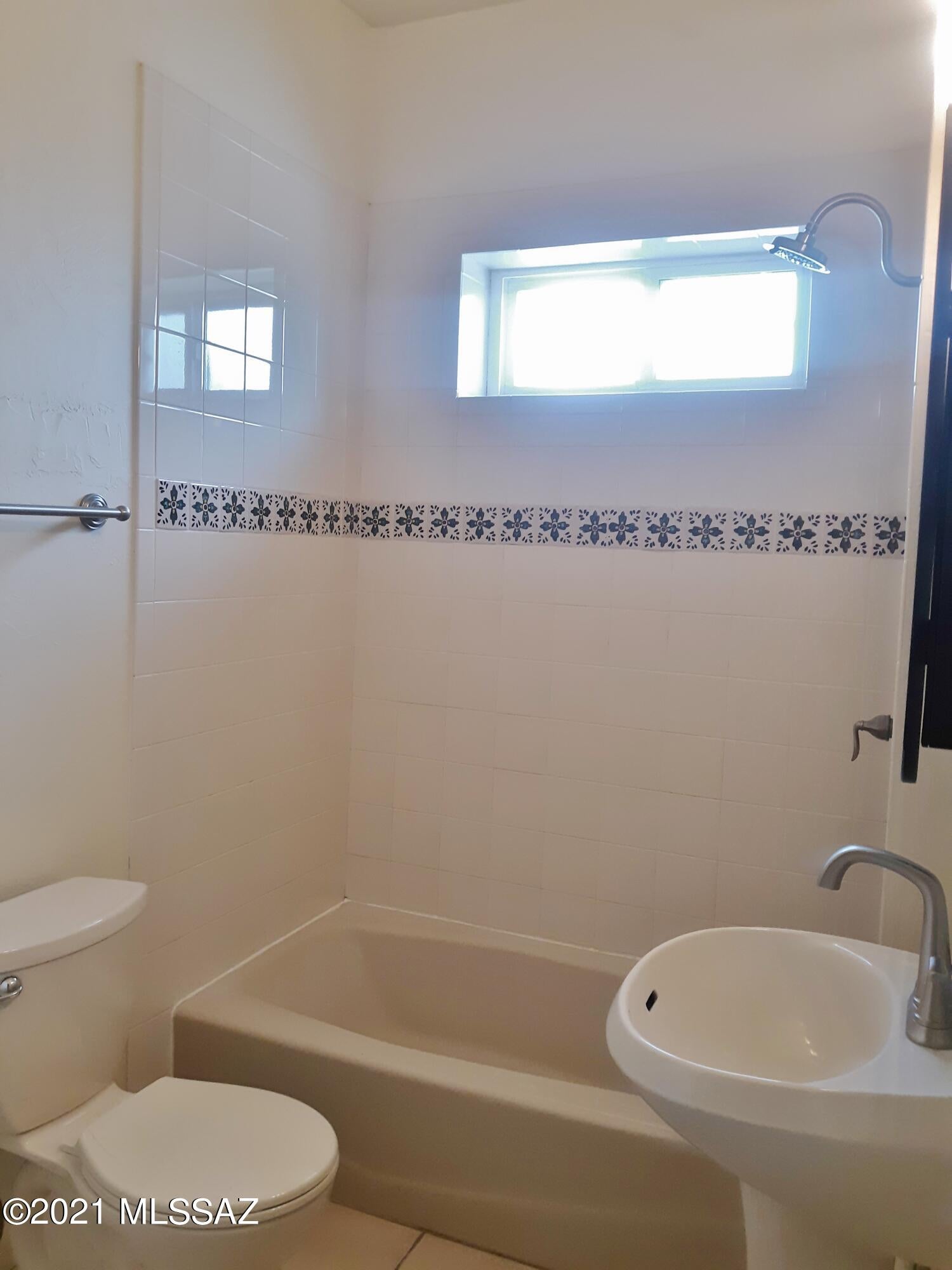 Feldmans Add - Residential Lease