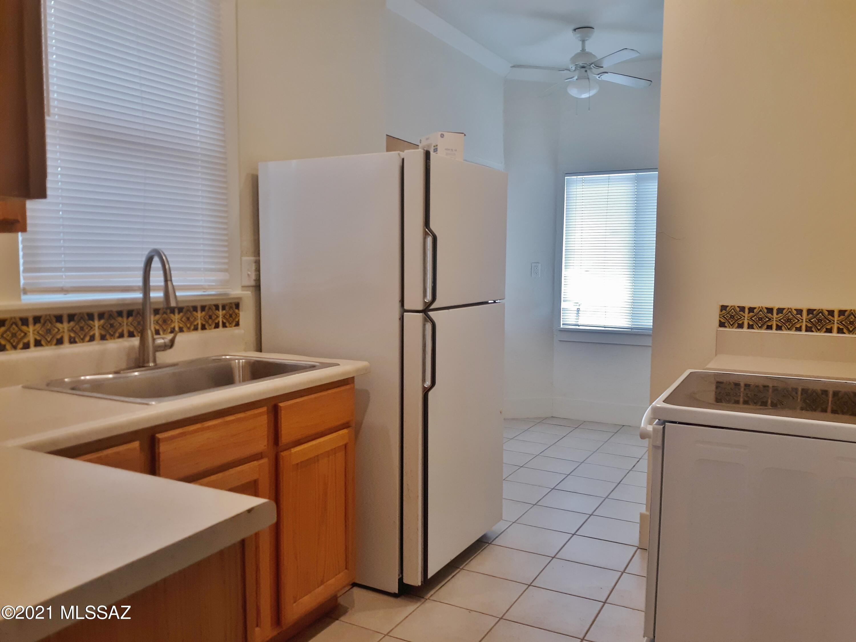 Feldmans Add - Residential Lease