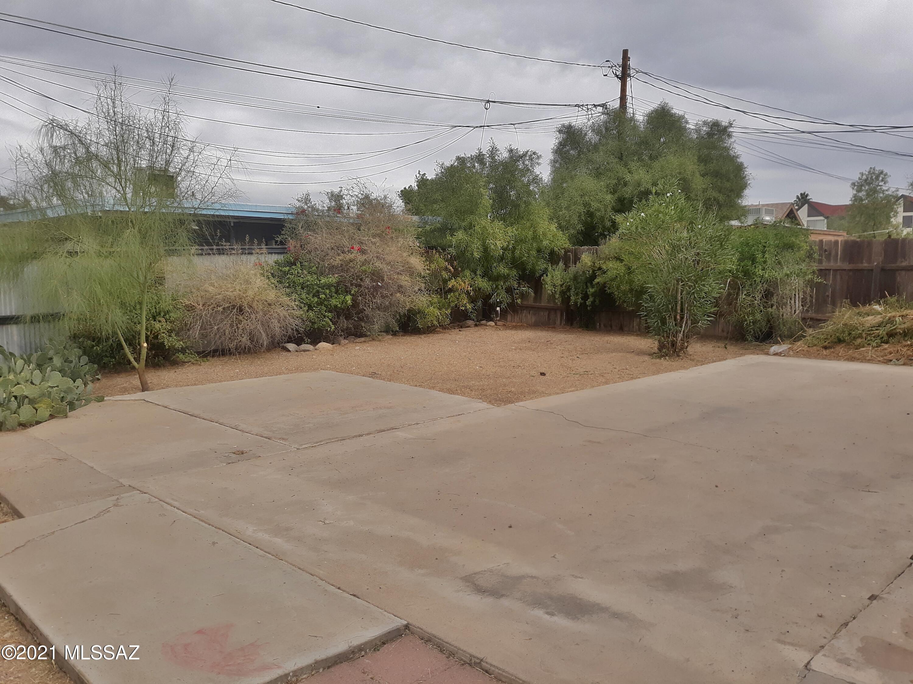 Feldmans Add - Residential Lease