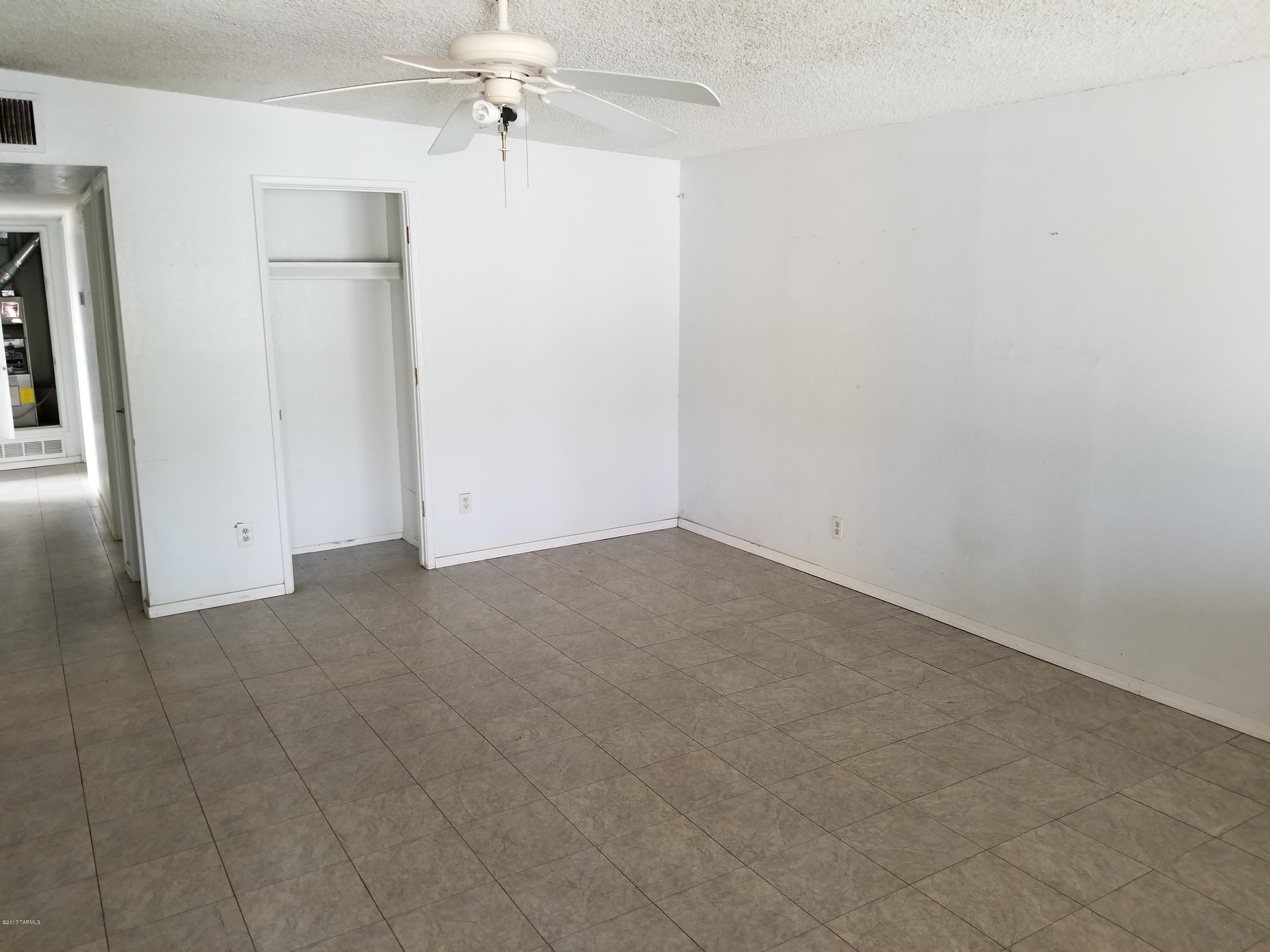 El Rio Acres - Residential