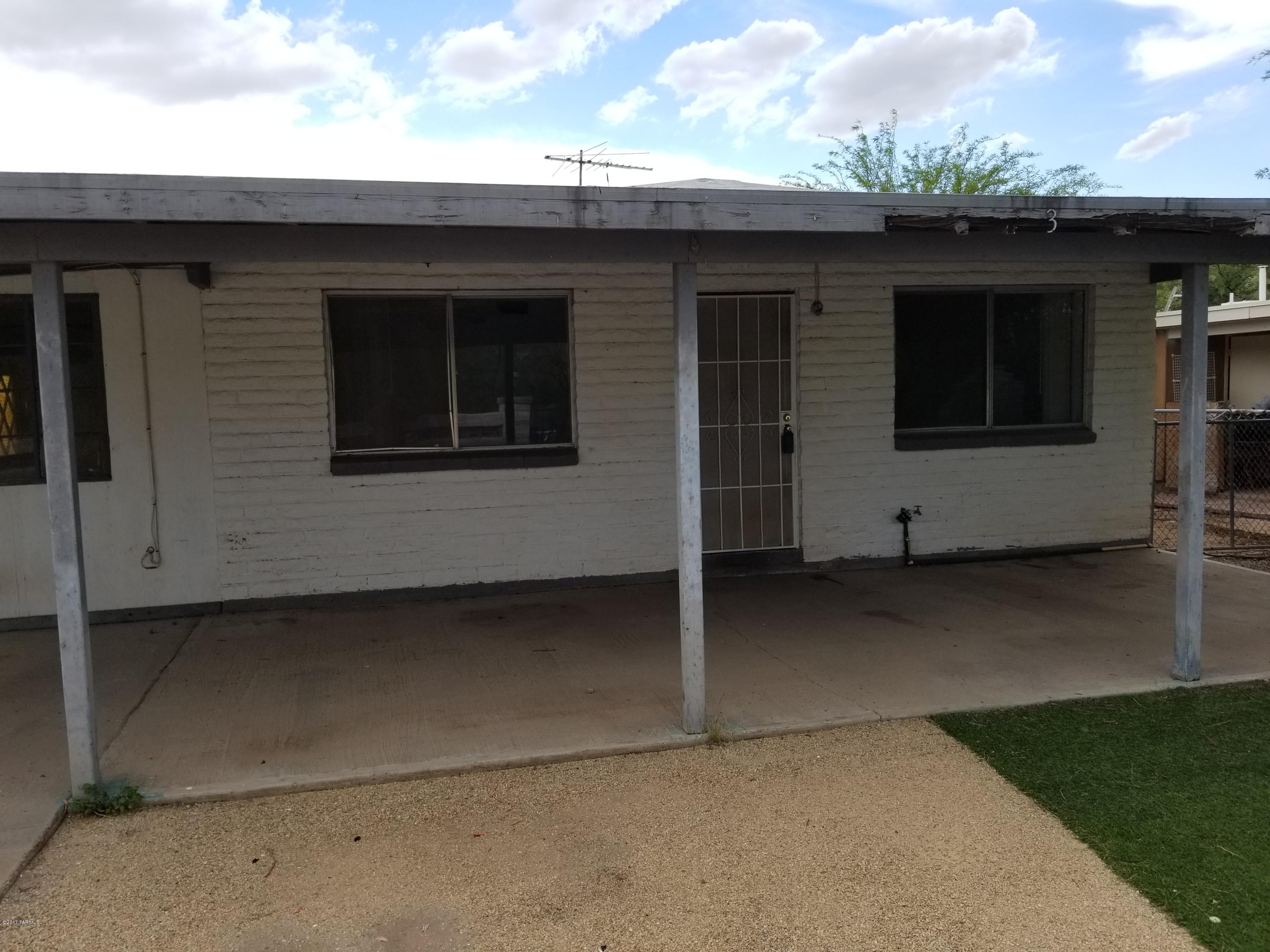 El Rio Acres - Residential