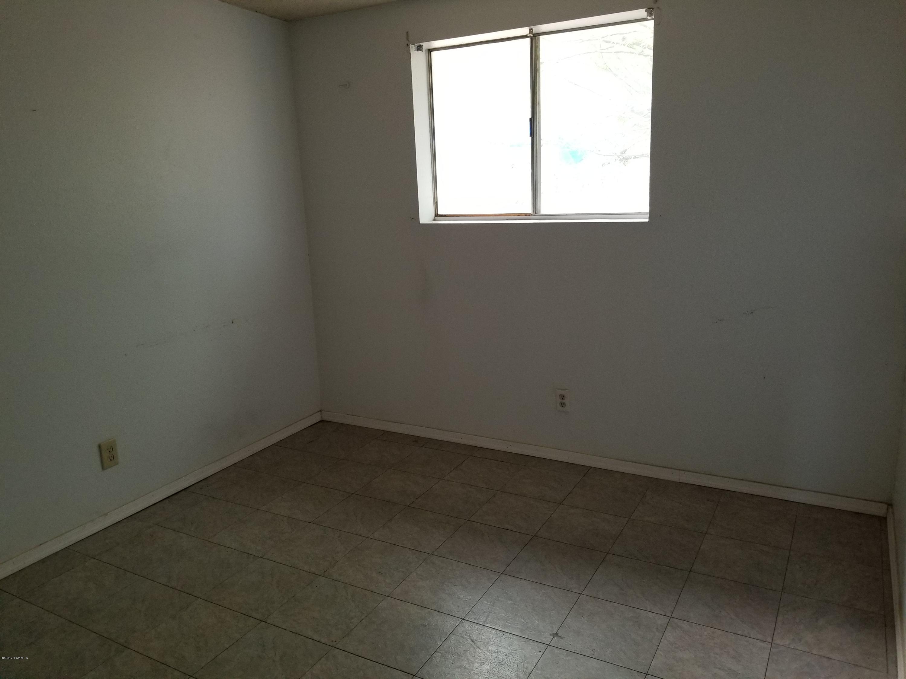 El Rio Acres - Residential