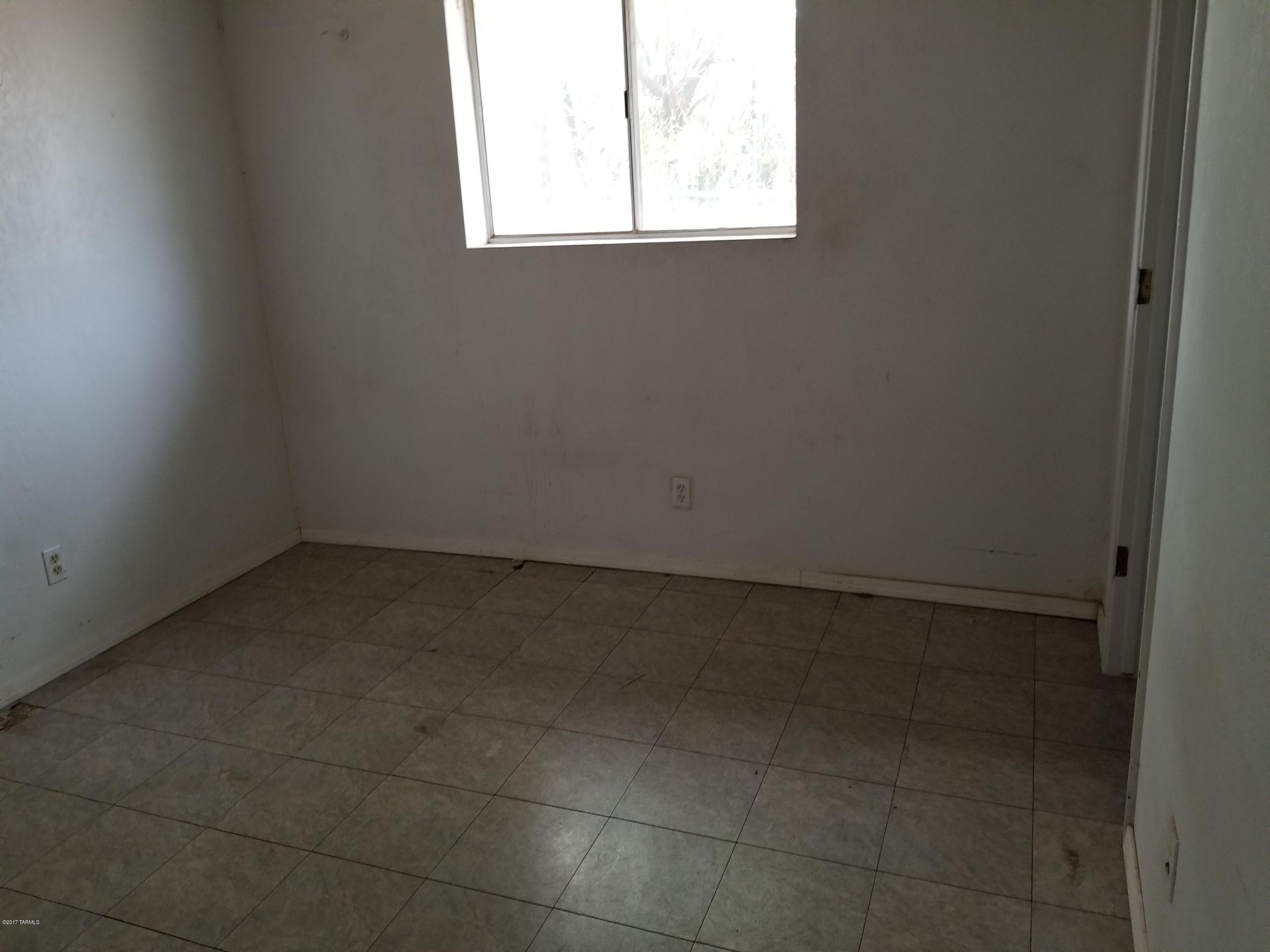 El Rio Acres - Residential