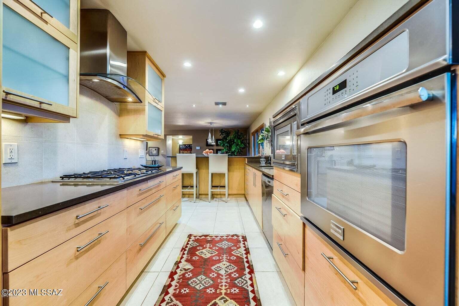 Catalina Foothills Estates NO. 5 - Residential