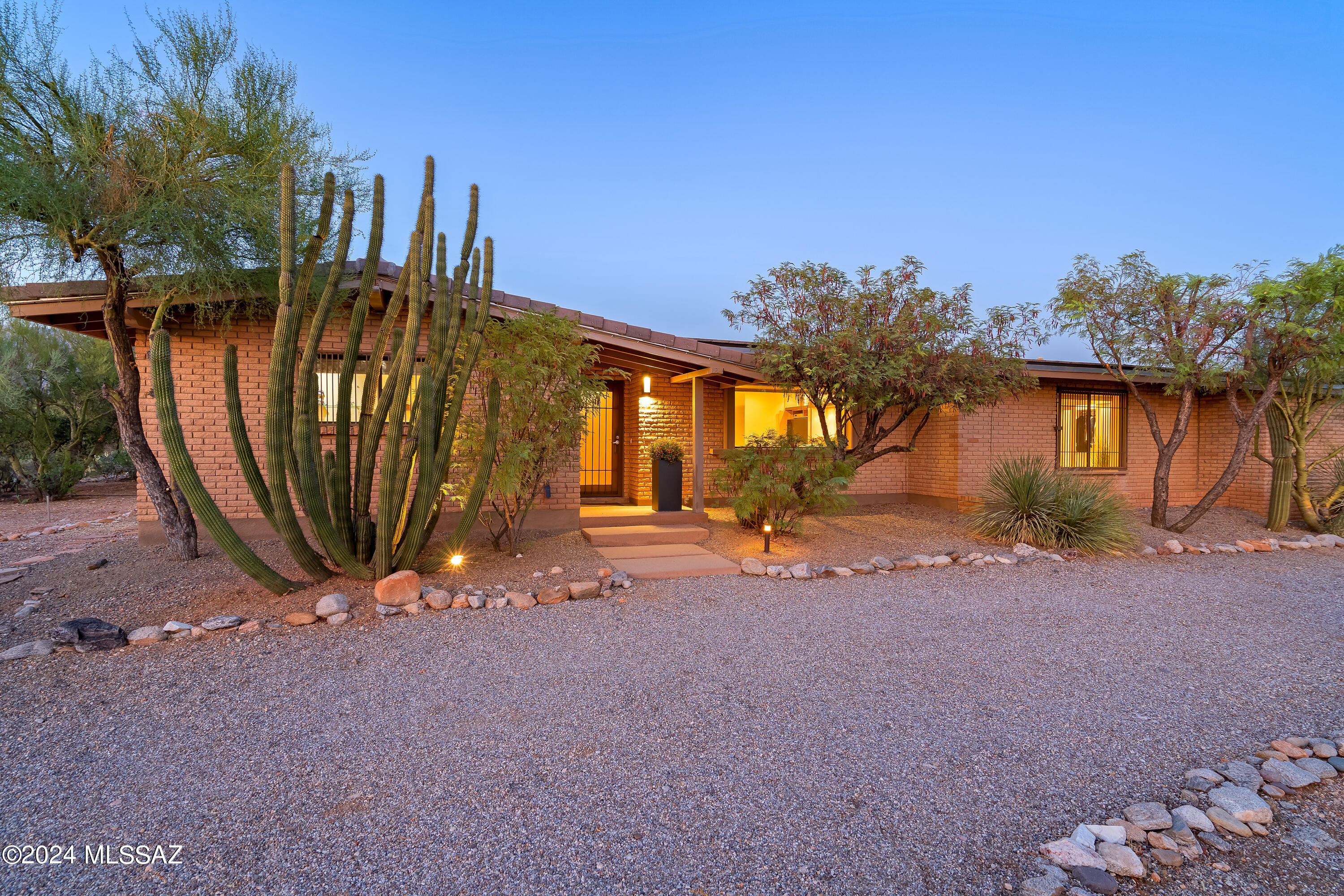 Catalina Foothills Estates NO. 5 - Residential