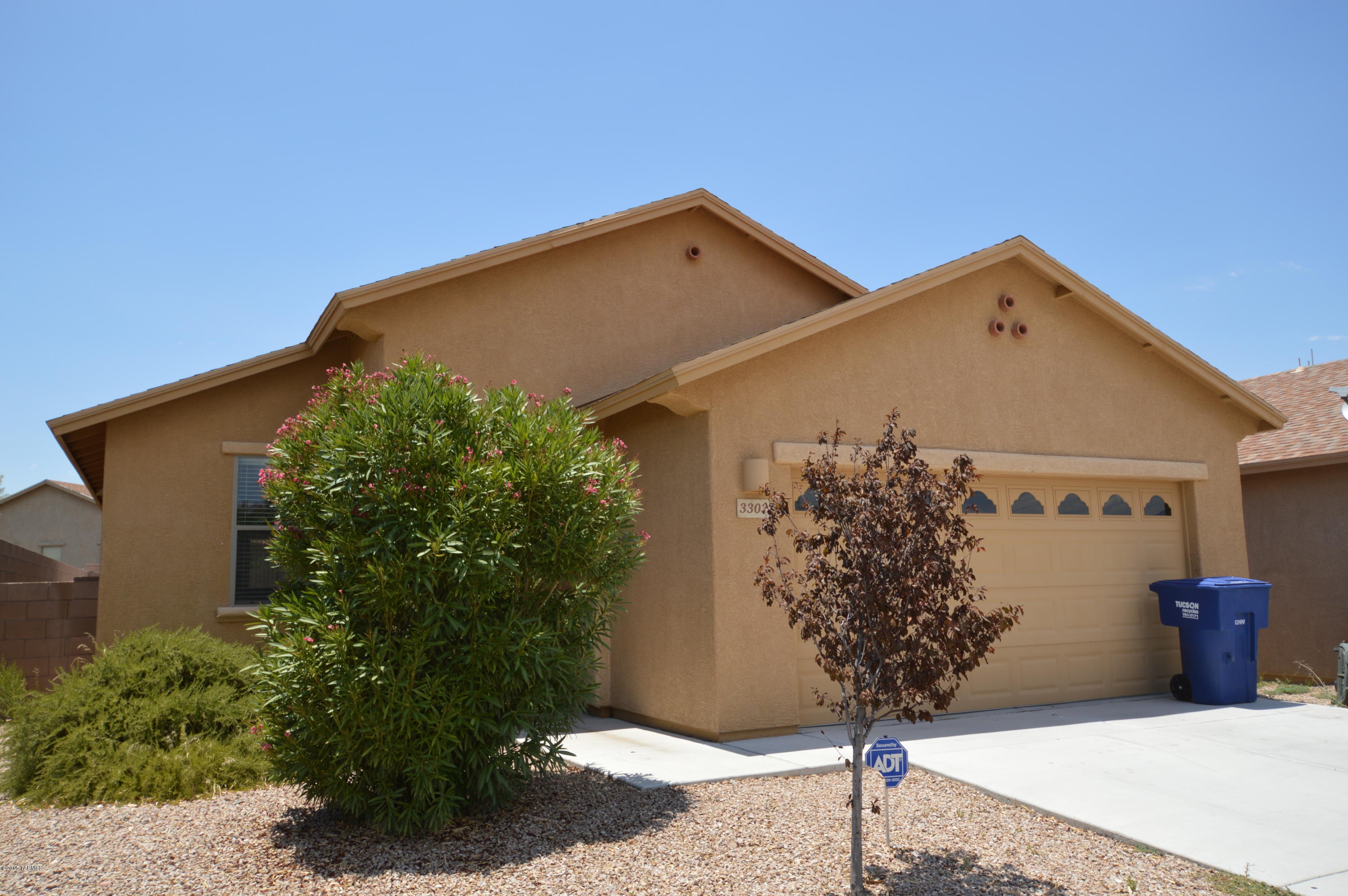 Lakeside Ridge (1-28) - Residential Lease
