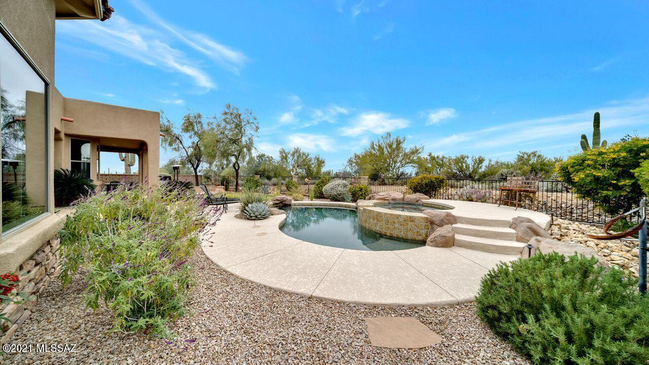 Dos Lagos at Dove Mountain (1-91) - Residential