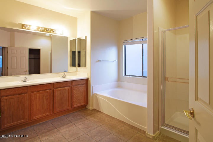 Rancho Del Lago (101-206) - Residential Lease