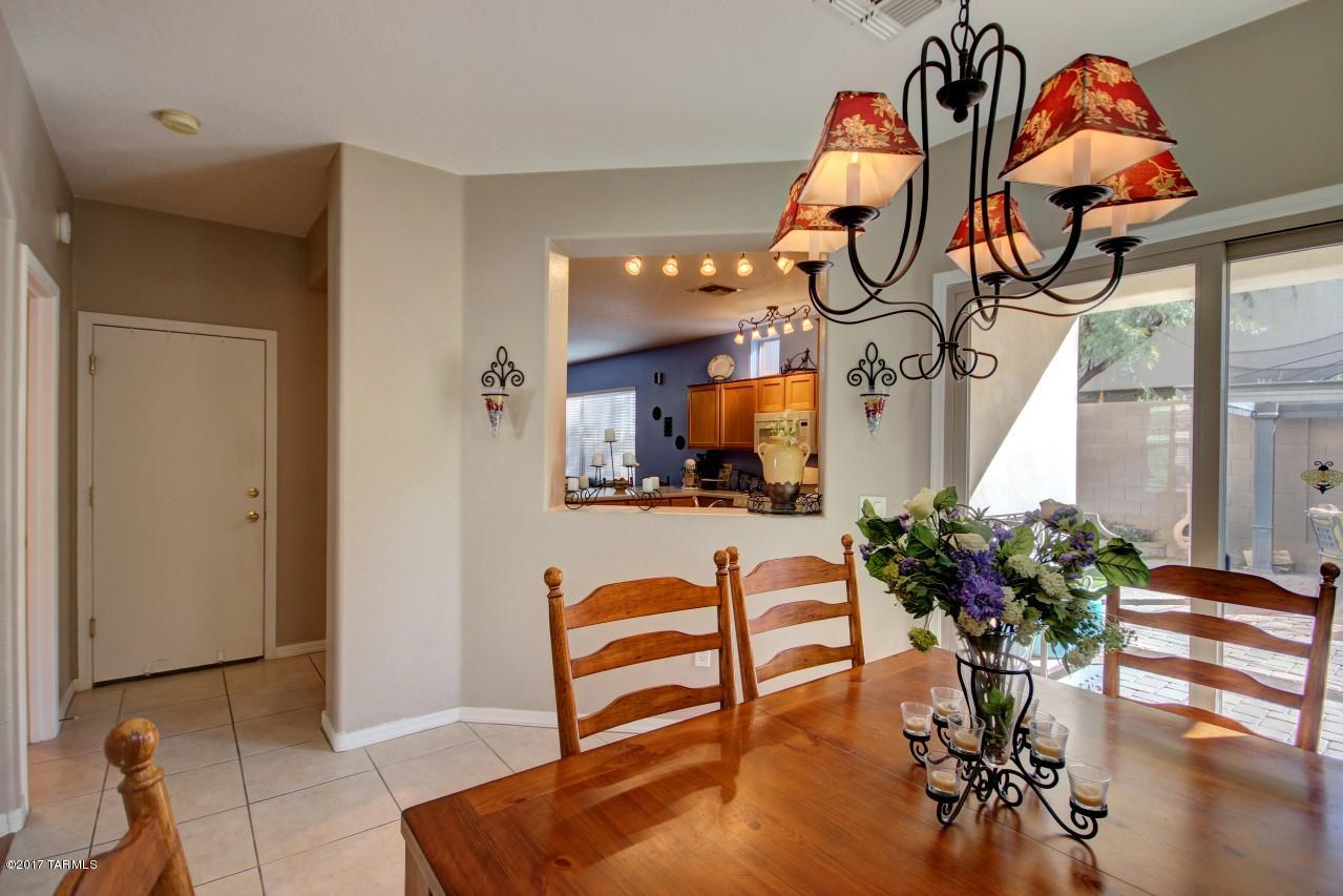 Presidio De Cancion (1-200) - Residential