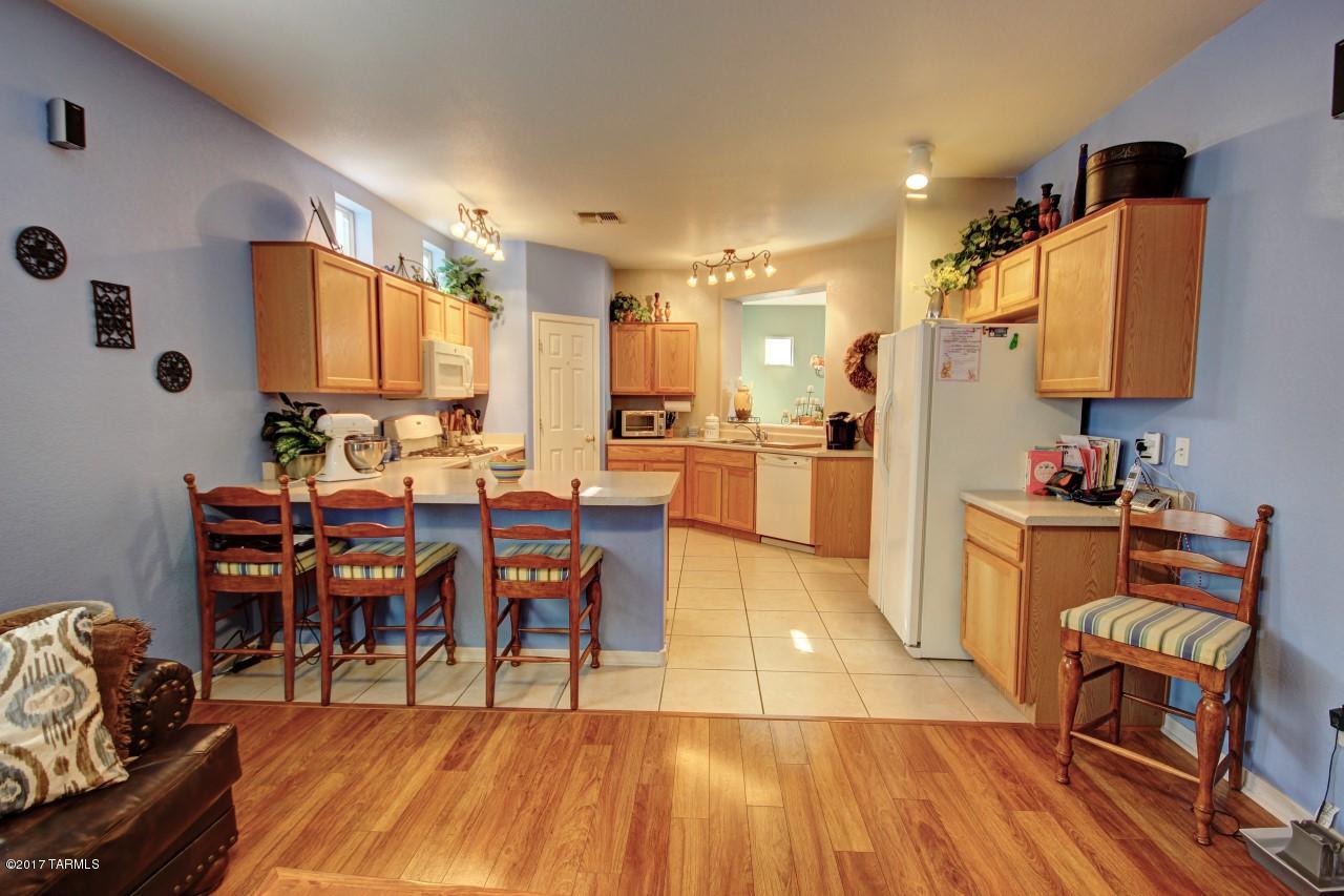 Presidio De Cancion (1-200) - Residential