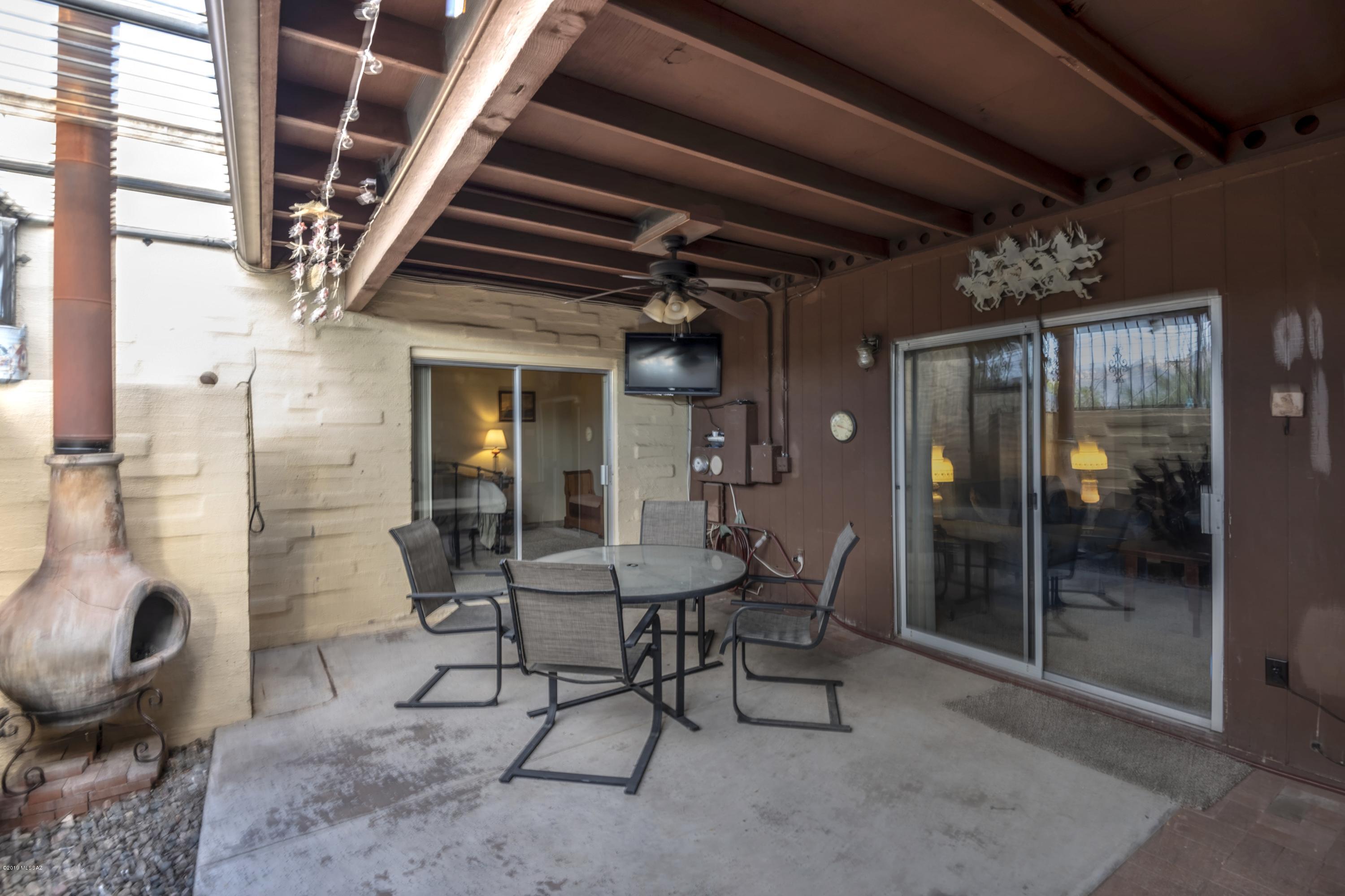 Desert Glenn Twnhss (1-80) - Residential