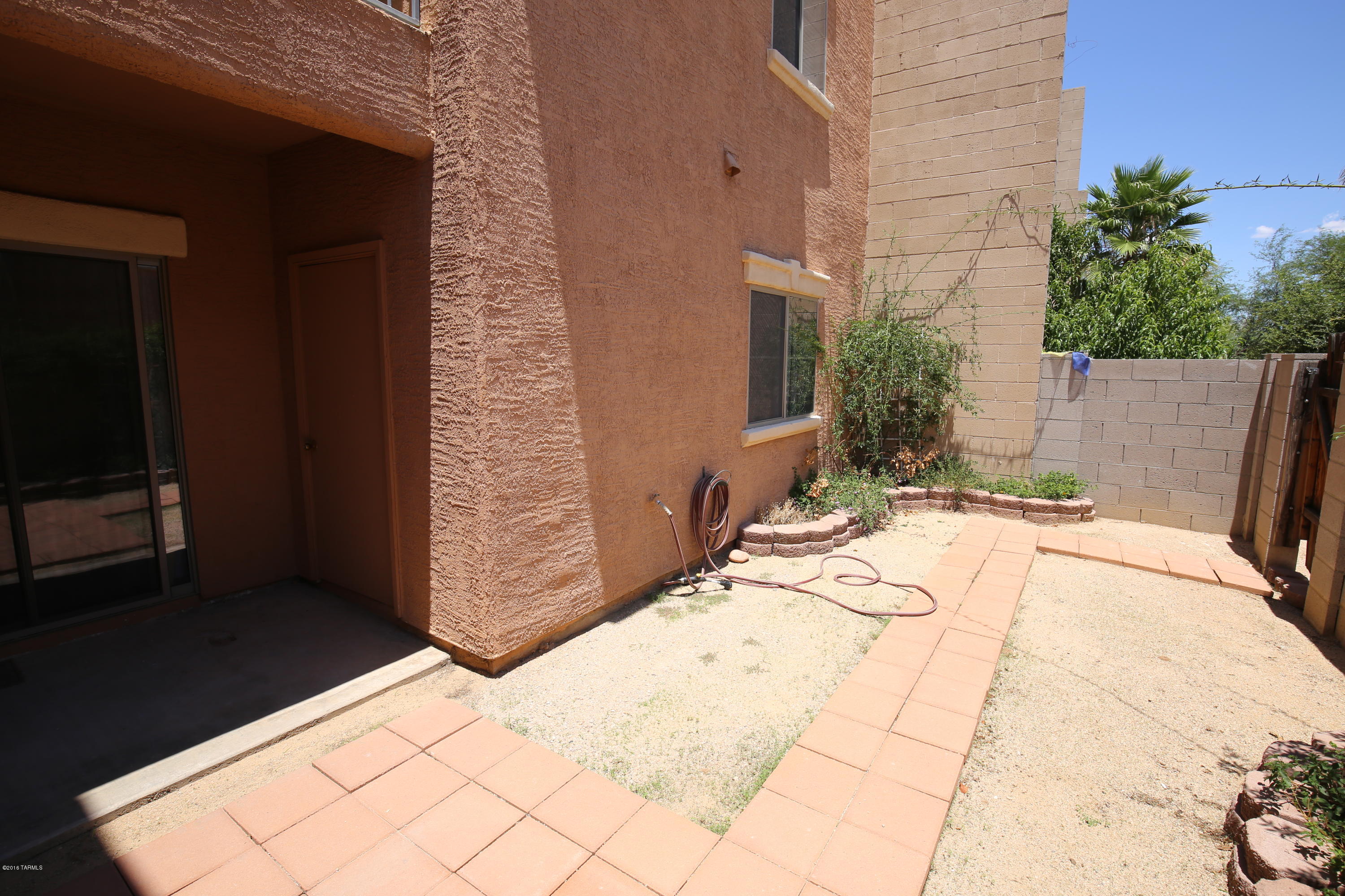 Santa Rita Villas (1-218) - Residential Lease