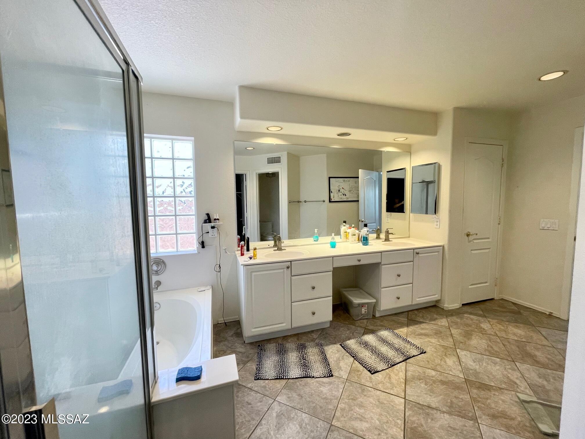Copper Creek, Block H (1-37) - Residential Lease