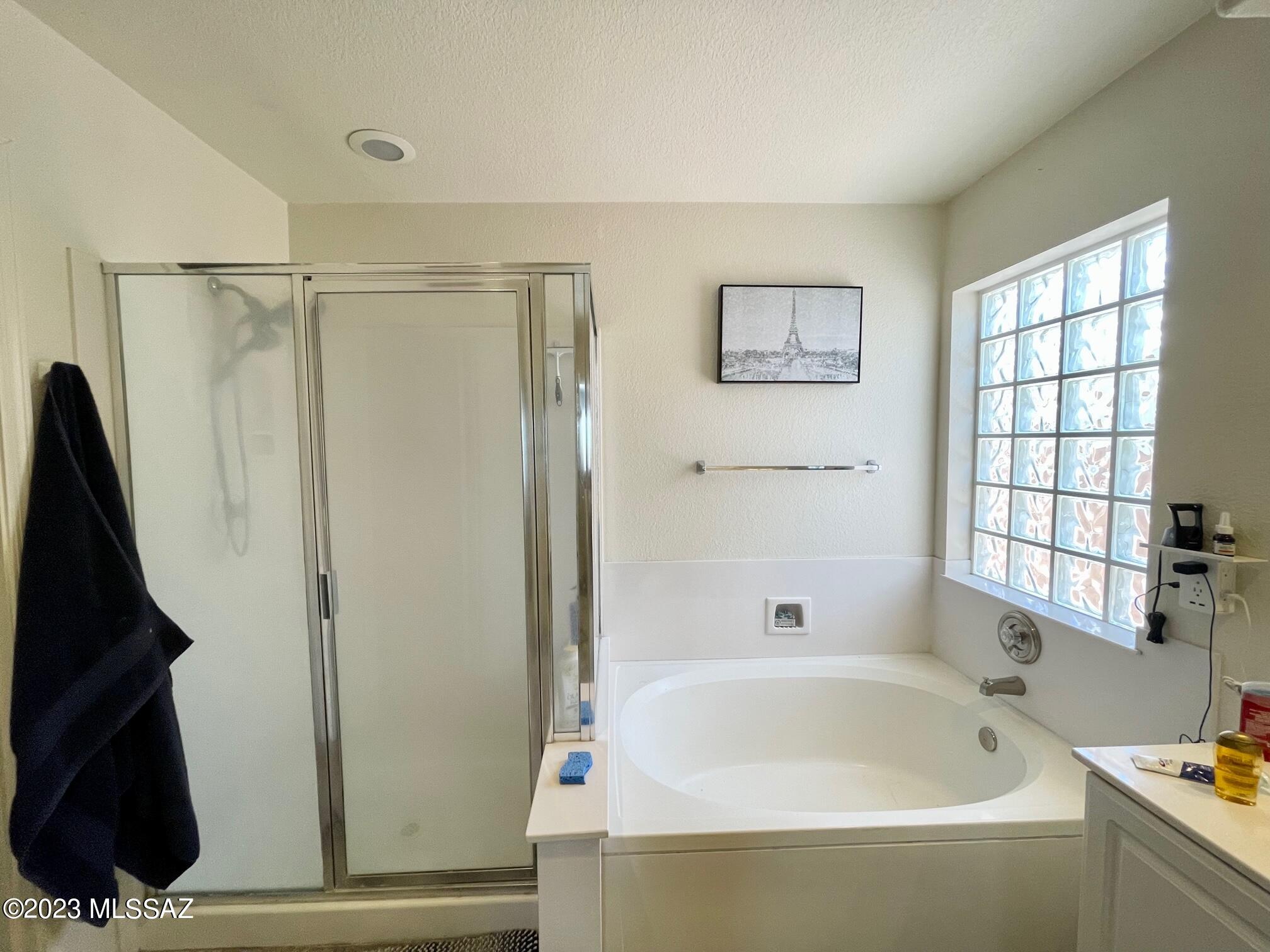 Copper Creek, Block H (1-37) - Residential Lease