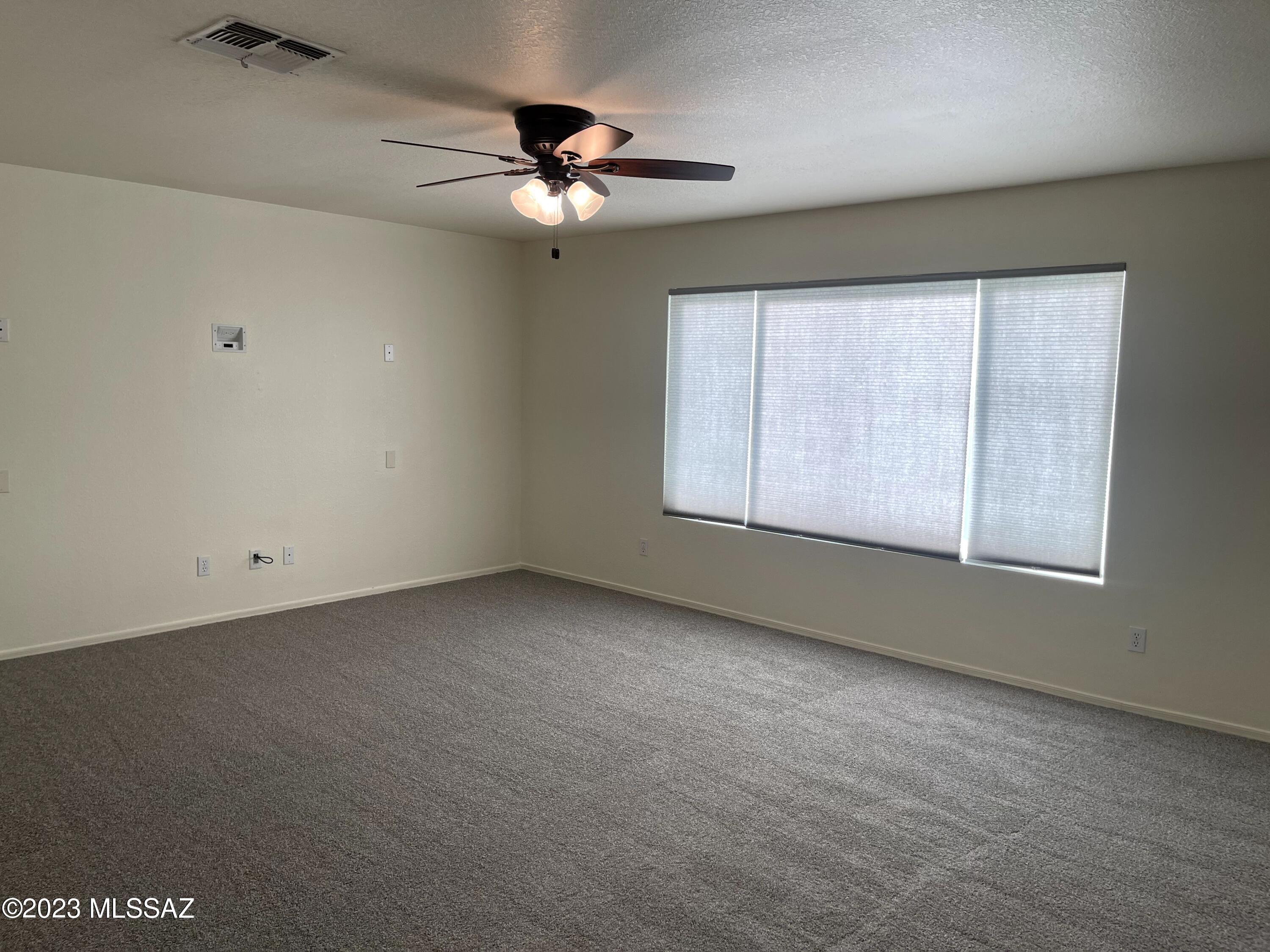 Copper Creek, Block H (1-37) - Residential Lease