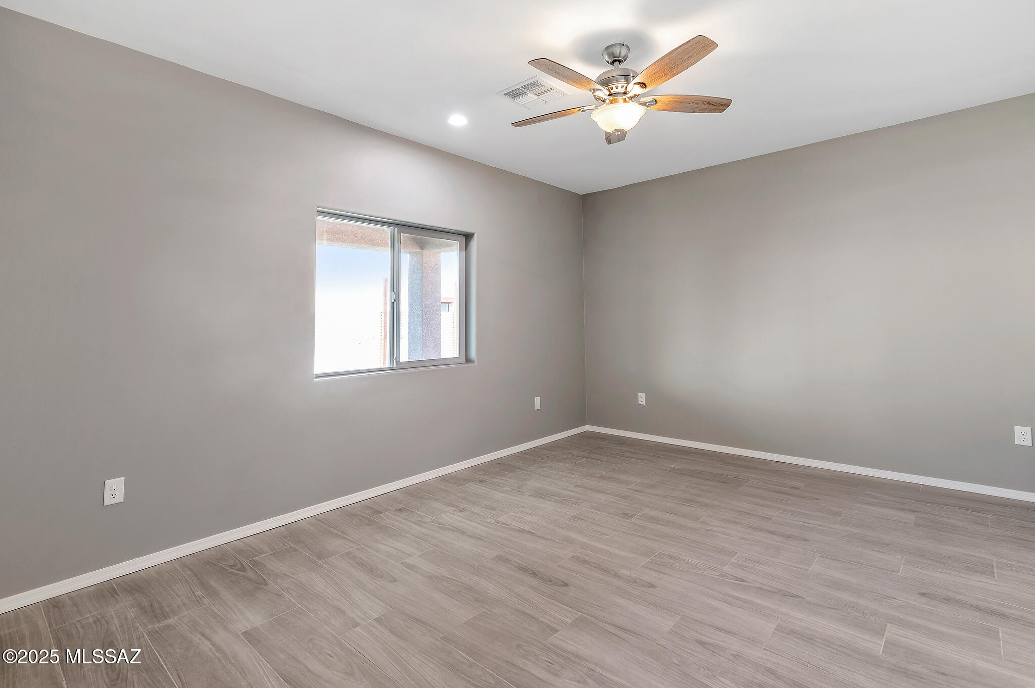Teresa Terrace (1-28) - Residential