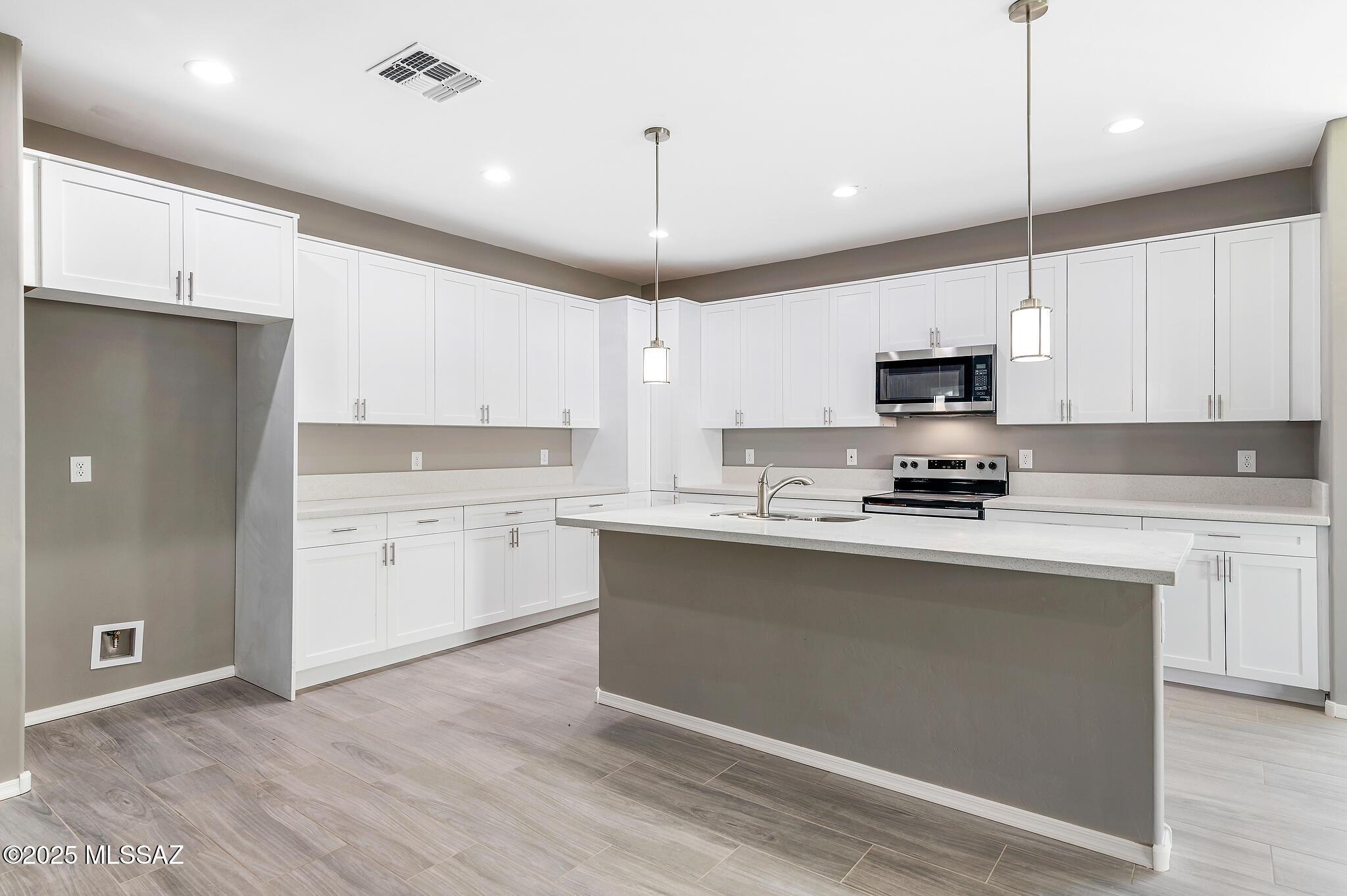Teresa Terrace (1-28) - Residential